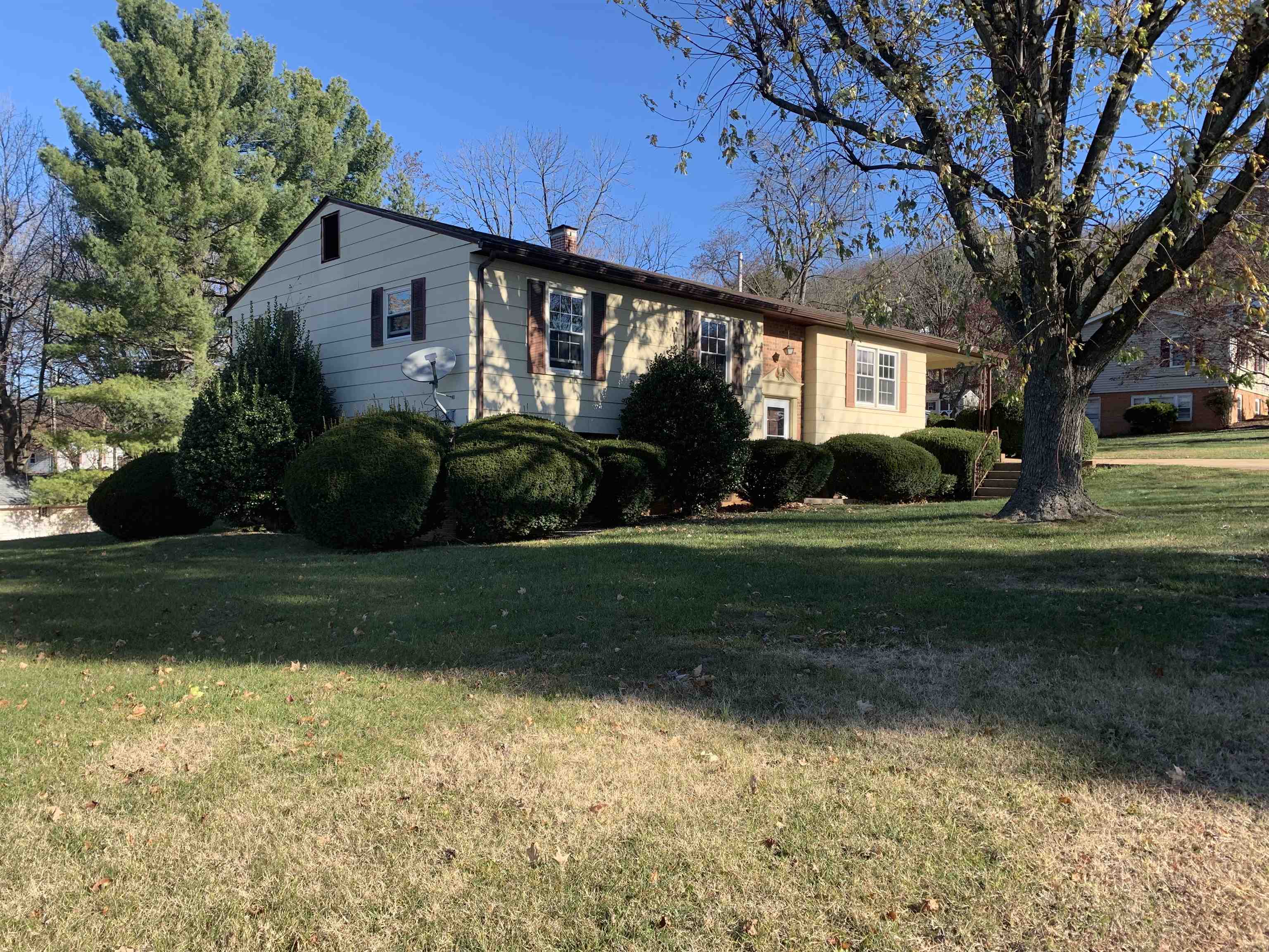 1193 NELSON DR, HARRISONBURG, Virginia 22801, 5 Bedrooms Bedrooms, ,3 BathroomsBathrooms,Residential,1193 NELSON DR,671184 MLS # 671184