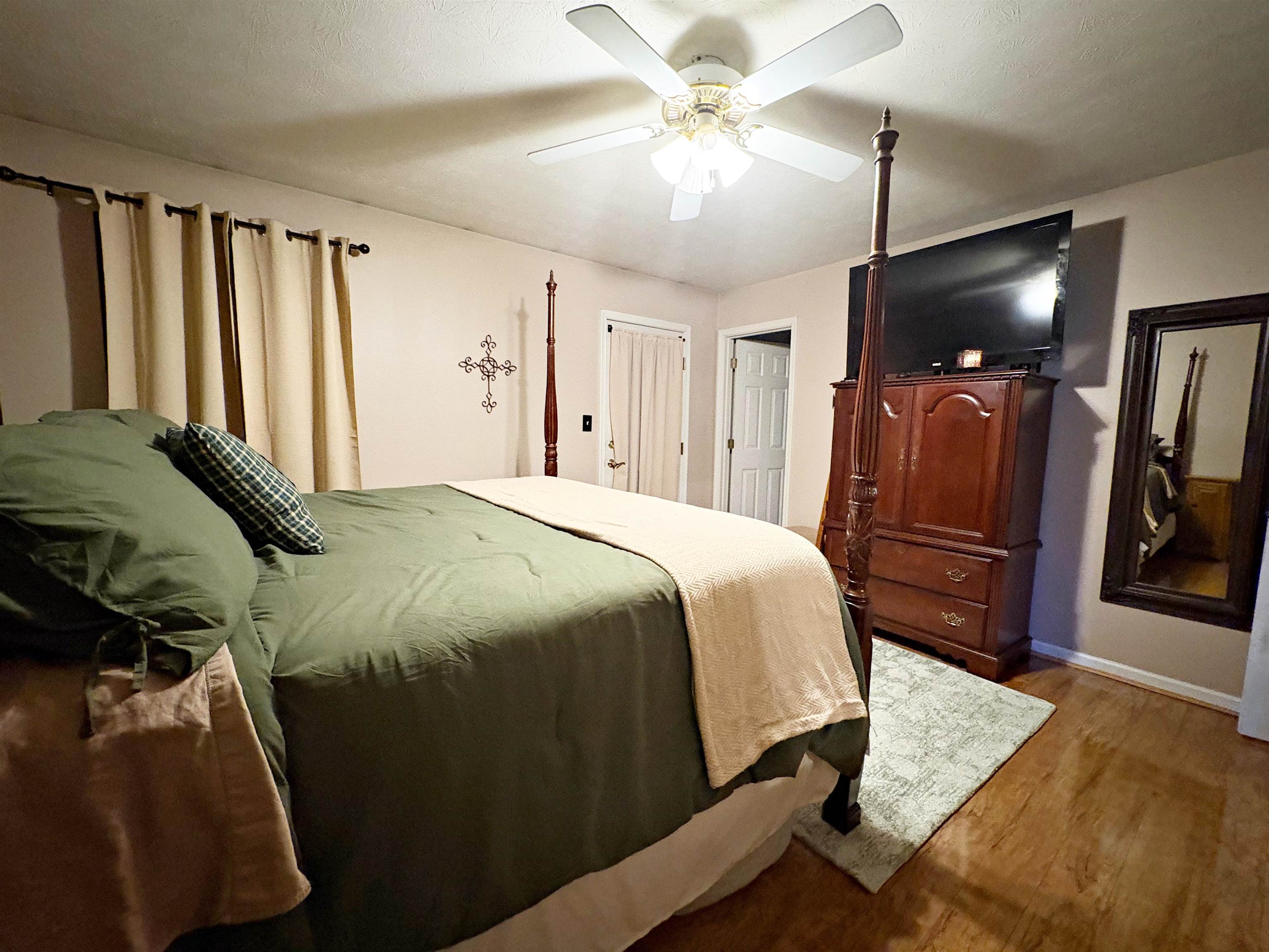 271 WYNDHAM HILL DR, FISHERSVILLE, Virginia 22939, 4 Bedrooms Bedrooms, ,3 BathroomsBathrooms,Residential,271 WYNDHAM HILL DR,671189 MLS # 671189