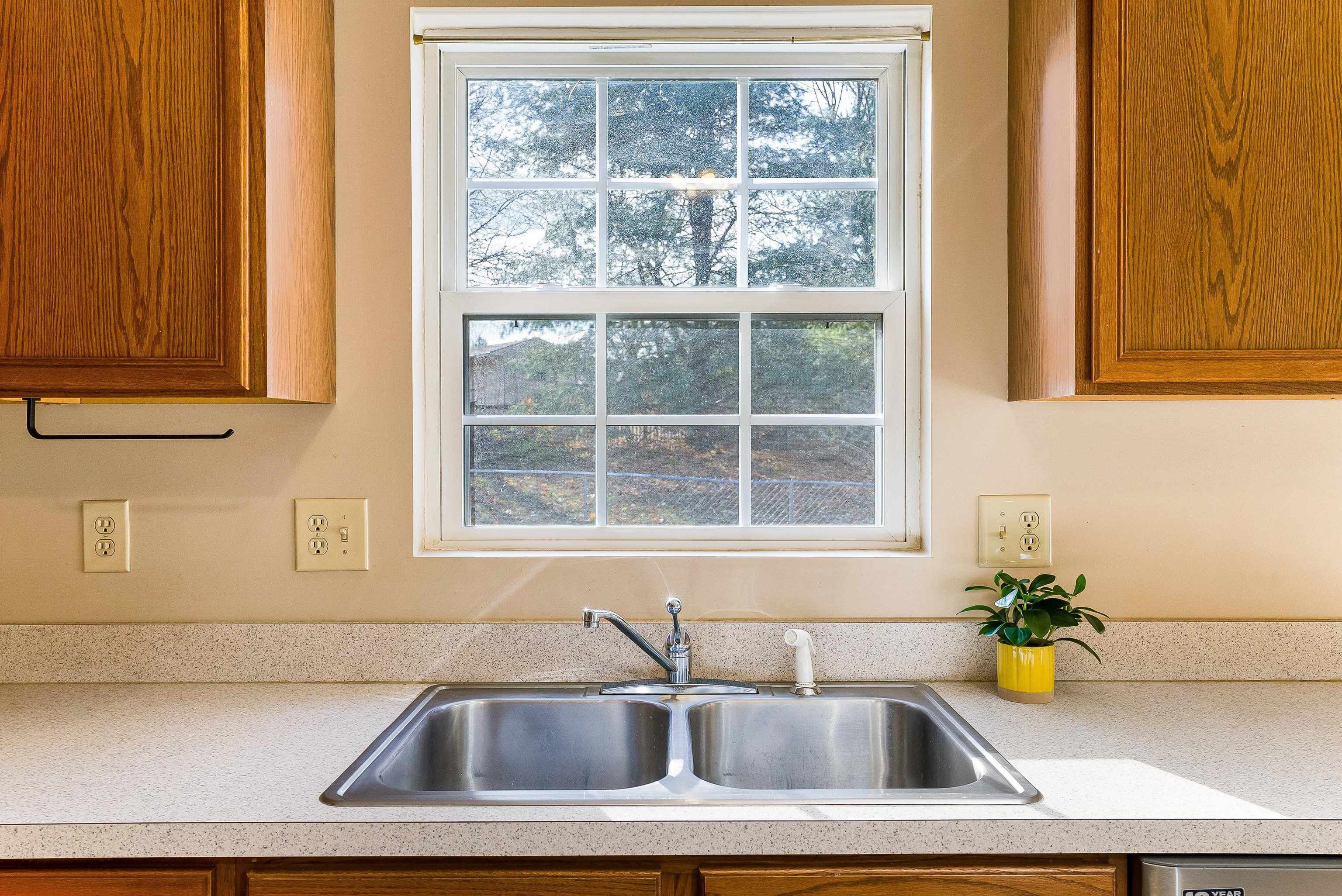 656 EDWARDIAN LN, WAYNESBORO, Virginia 22980, 3 Bedrooms Bedrooms, ,3 BathroomsBathrooms,Residential,656 EDWARDIAN LN,671192 MLS # 671192