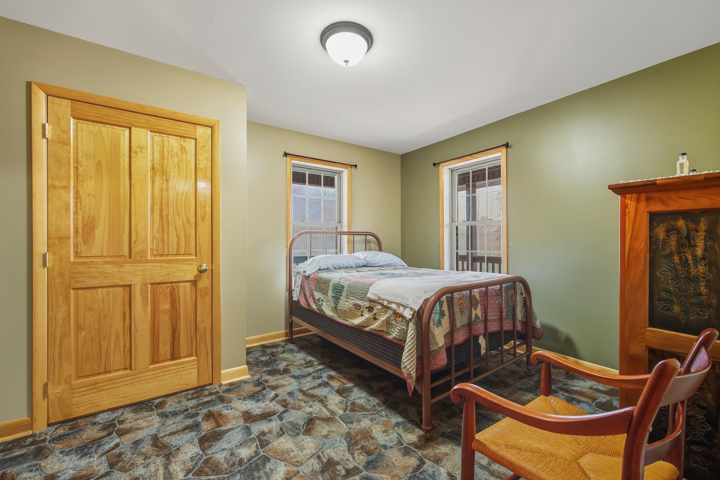 325 OLD WAGON RD, LURAY, Virginia 22835, 3 Bedrooms Bedrooms, ,2 BathroomsBathrooms,Residential,325 OLD WAGON RD,671202 MLS # 671202