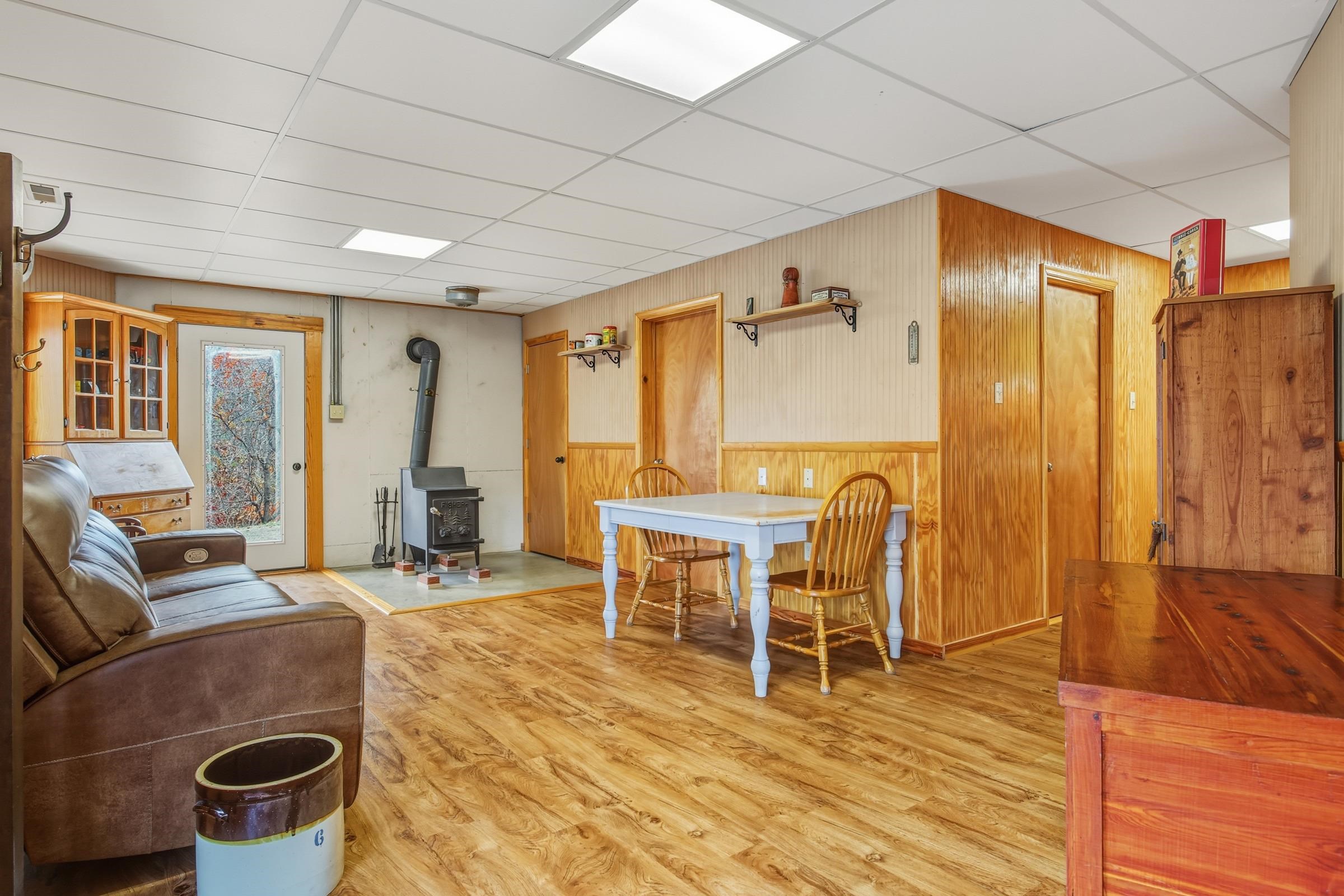 325 OLD WAGON RD, LURAY, Virginia 22835, 3 Bedrooms Bedrooms, ,2 BathroomsBathrooms,Residential,325 OLD WAGON RD,671202 MLS # 671202