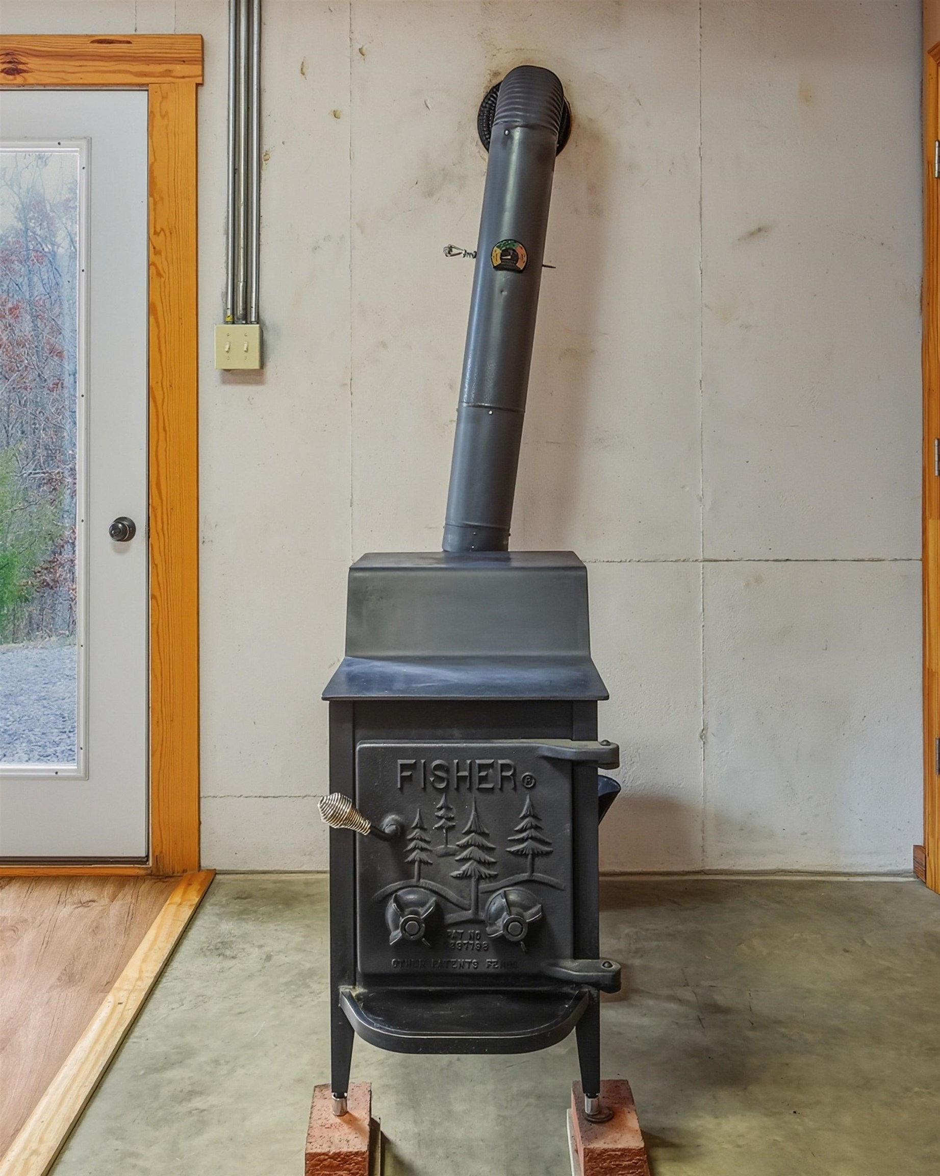 325 OLD WAGON RD, LURAY, Virginia 22835, 3 Bedrooms Bedrooms, ,2 BathroomsBathrooms,Residential,325 OLD WAGON RD,671202 MLS # 671202