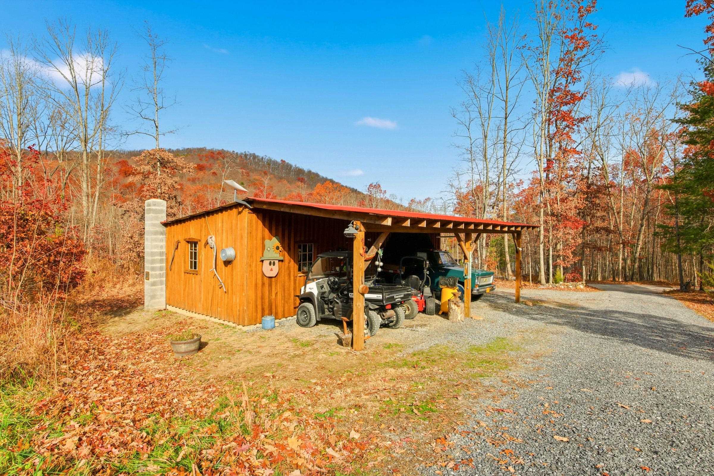 325 OLD WAGON RD, LURAY, Virginia 22835, 3 Bedrooms Bedrooms, ,2 BathroomsBathrooms,Residential,325 OLD WAGON RD,671202 MLS # 671202