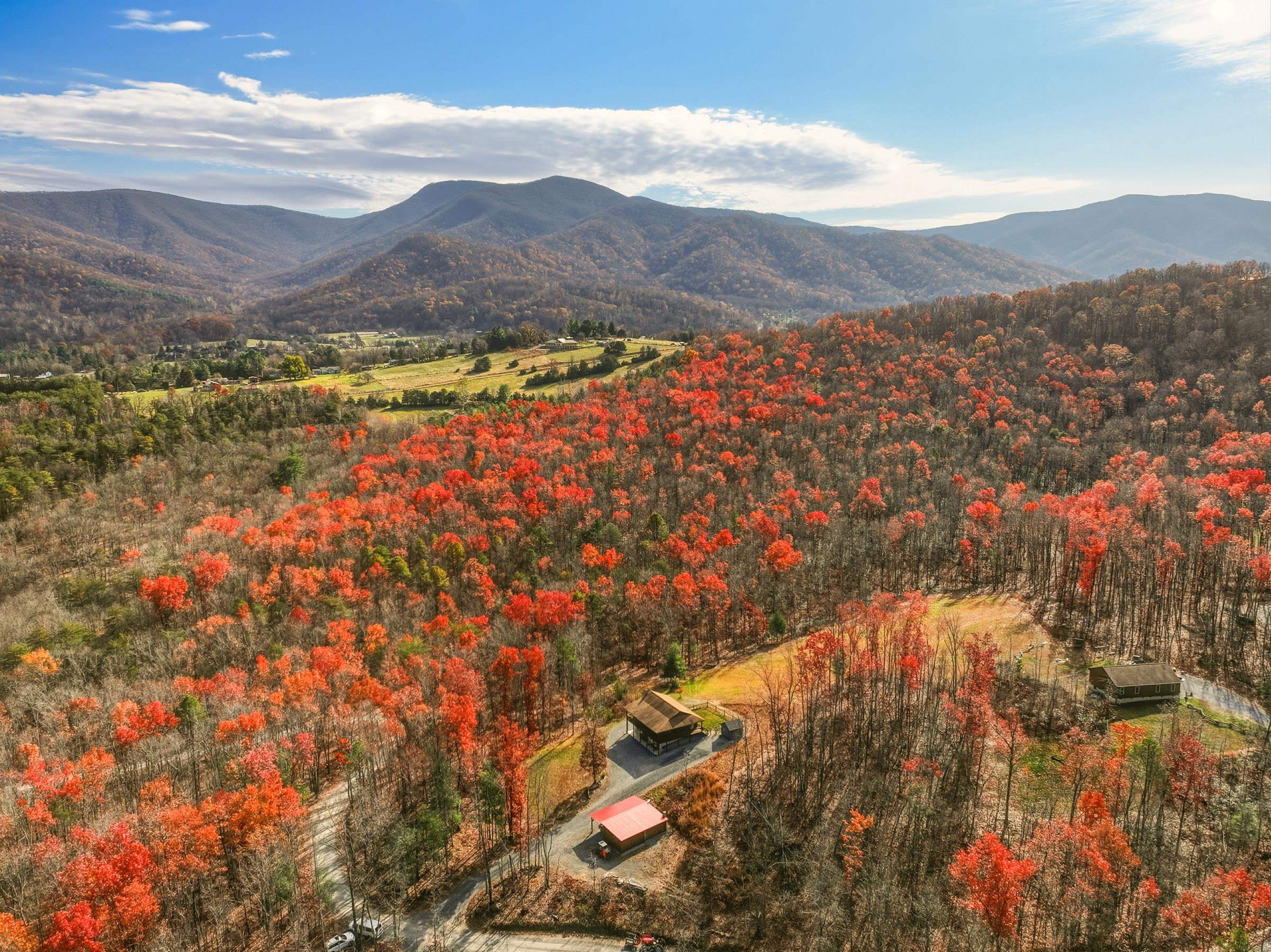 325 OLD WAGON RD, LURAY, Virginia 22835, 3 Bedrooms Bedrooms, ,2 BathroomsBathrooms,Residential,325 OLD WAGON RD,671202 MLS # 671202