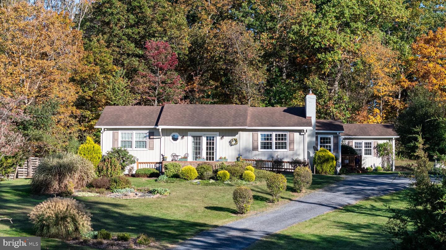 480 MONT VIEW LN, LURAY, Virginia 22835, 3 Bedrooms Bedrooms, ,2 BathroomsBathrooms,Residential,For sale,480 MONT VIEW LN,VAPA2005456 MLS # VAPA2005456