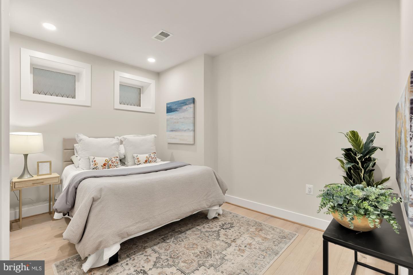 2829 13TH ST NW #1, WASHINGTON, District Of Columbia 20009, 2 Bedrooms Bedrooms, ,2 BathroomsBathrooms,Residential,For sale,2829 13TH ST NW #1,DCDC2226562 MLS # DCDC2226562 2829 13TH ST NW #1, WASHINGTON, District Of Columbia 20009, 2 Bedrooms Bedrooms, ,2 BathroomsBathrooms,Residential,For sale,2829 13TH ST NW #1,DCDC2226562 MLS # DCDC2226562