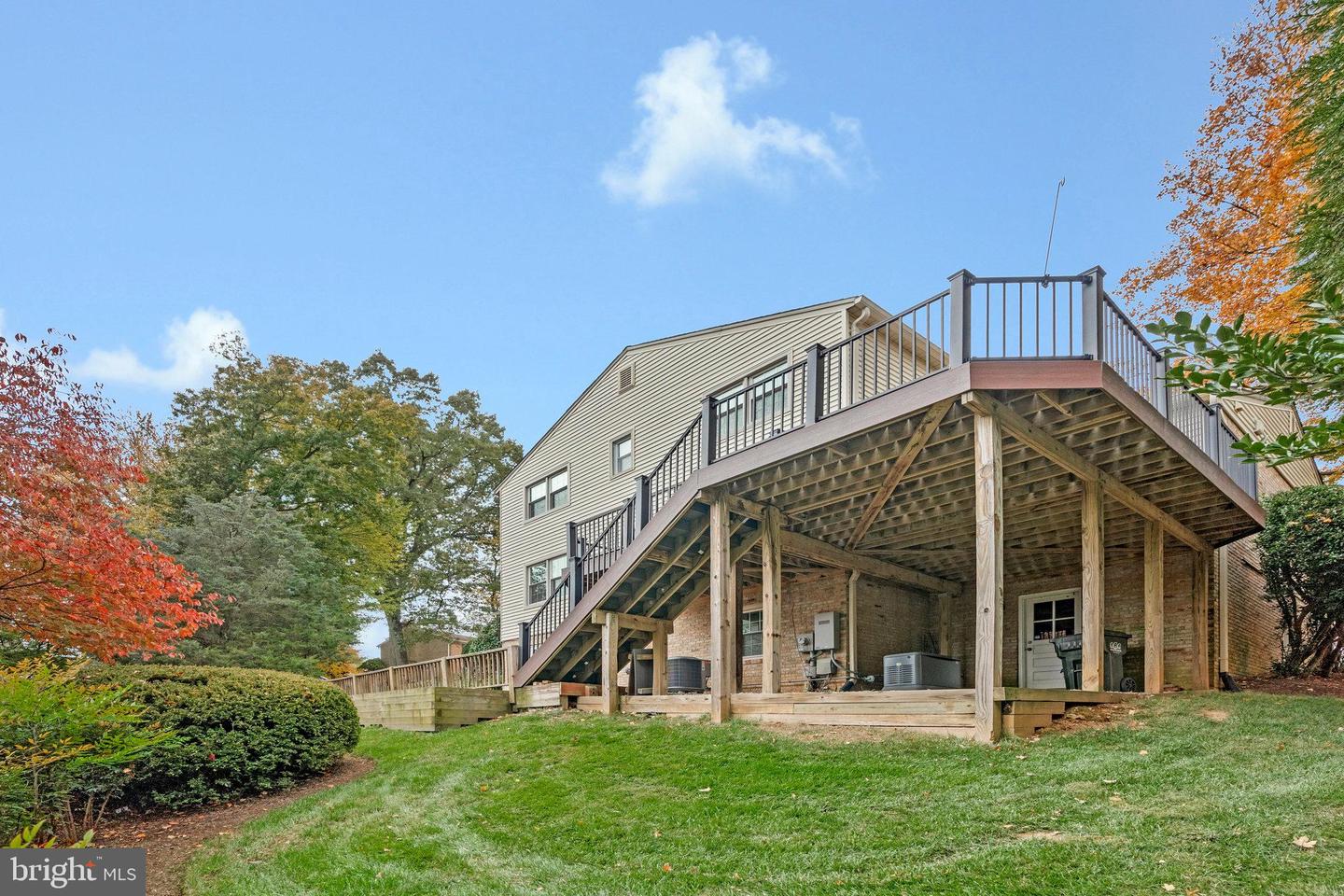 7727 FALSTAFF RD, MCLEAN, Virginia 22102, 5 Bedrooms Bedrooms, ,3 BathroomsBathrooms,Residential,For sale,7727 FALSTAFF RD,VAFX2277292 MLS # VAFX2277292