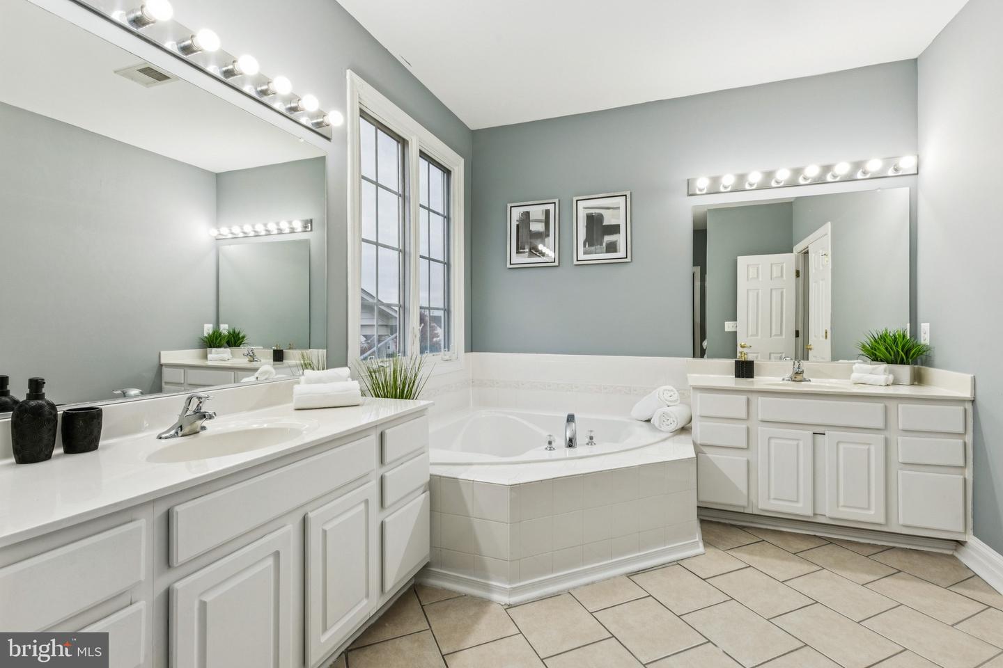 16363 RUSTY RUDDER DR, WOODBRIDGE, Virginia 22191, 5 Bedrooms Bedrooms, ,4 BathroomsBathrooms,Residential,For sale,16363 RUSTY RUDDER DR,VAPW2107312 MLS # VAPW2107312 16363 RUSTY RUDDER DR, WOODBRIDGE, Virginia 22191, 5 Bedrooms Bedrooms, ,4 BathroomsBathrooms,Residential,For sale,16363 RUSTY RUDDER DR,VAPW2107312 MLS # VAPW2107312