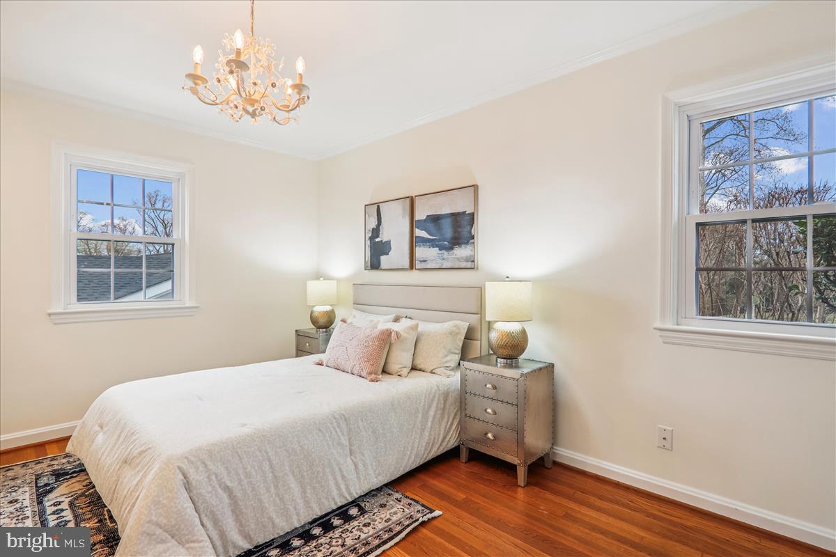 941 N MCKINLEY RD, ARLINGTON, Virginia 22205, 4 Bedrooms Bedrooms, ,3 BathroomsBathrooms,Residential,For sale,941 N MCKINLEY RD,VAAR2065932 MLS # VAAR2065932