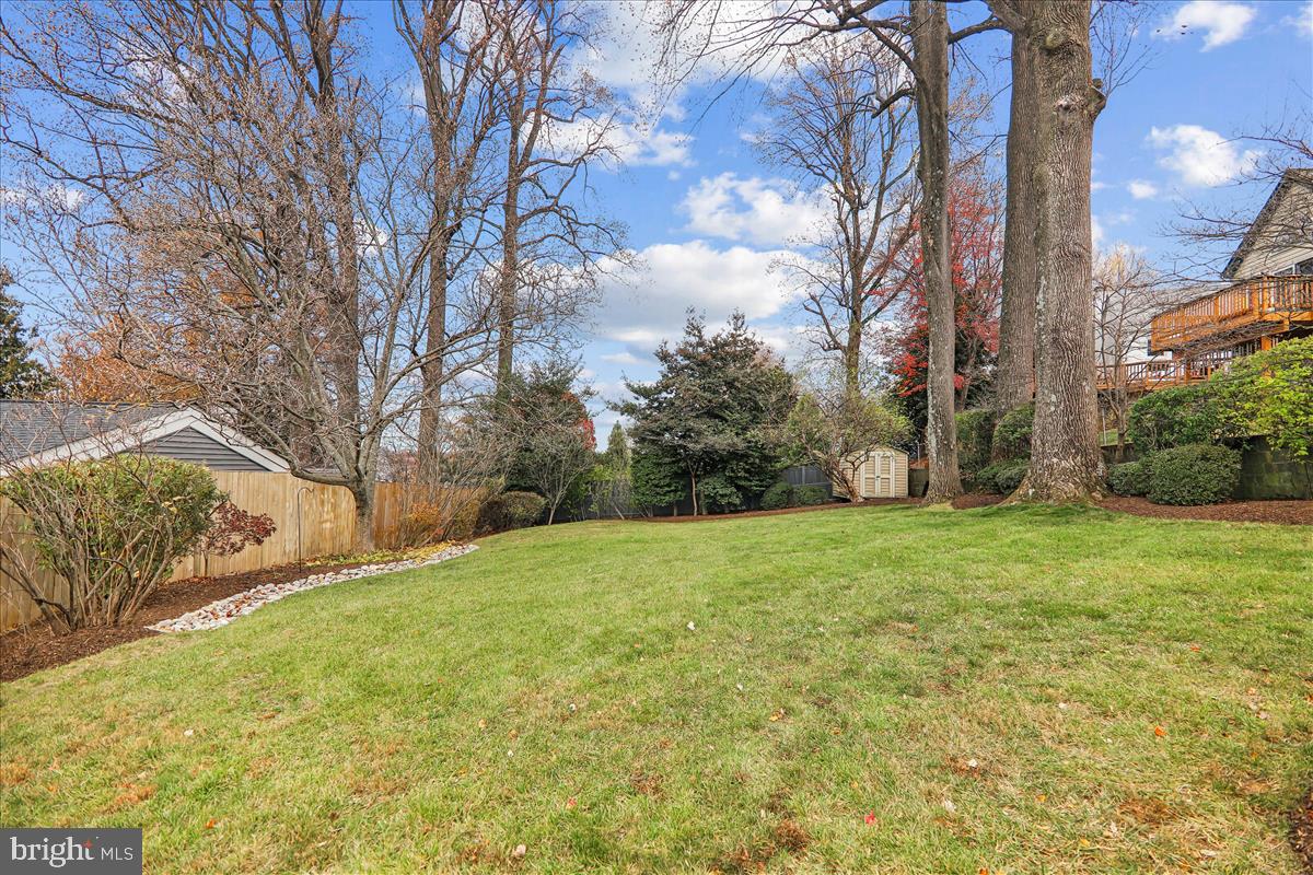 941 N MCKINLEY RD, ARLINGTON, Virginia 22205, 4 Bedrooms Bedrooms, ,3 BathroomsBathrooms,Residential,For sale,941 N MCKINLEY RD,VAAR2065932 MLS # VAAR2065932