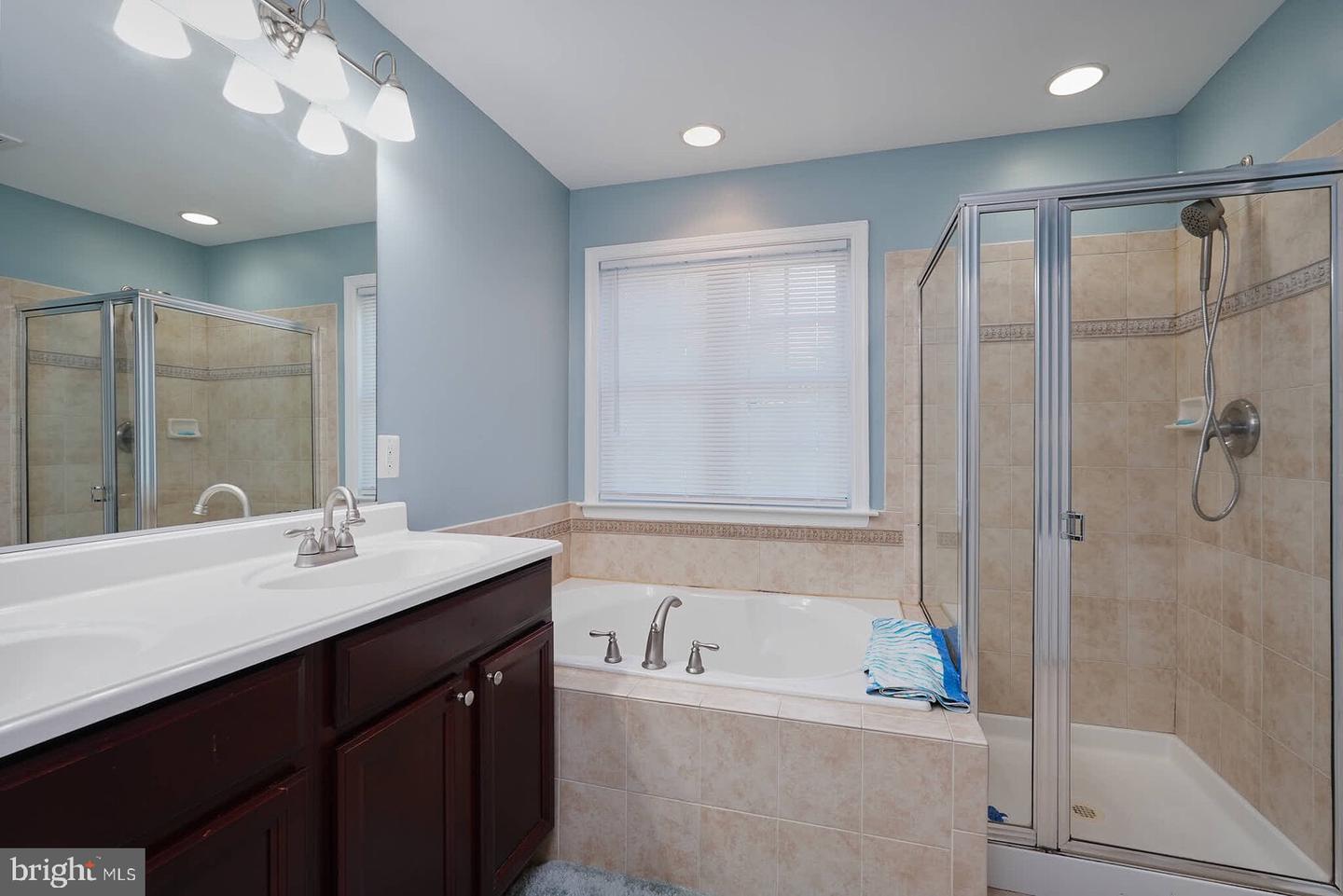 112 KING EDWARD CT, CULPEPER, Virginia 22701, 4 Bedrooms Bedrooms, ,3 BathroomsBathrooms,Residential,For sale,112 KING EDWARD CT,VACU2012060 MLS # VACU2012060