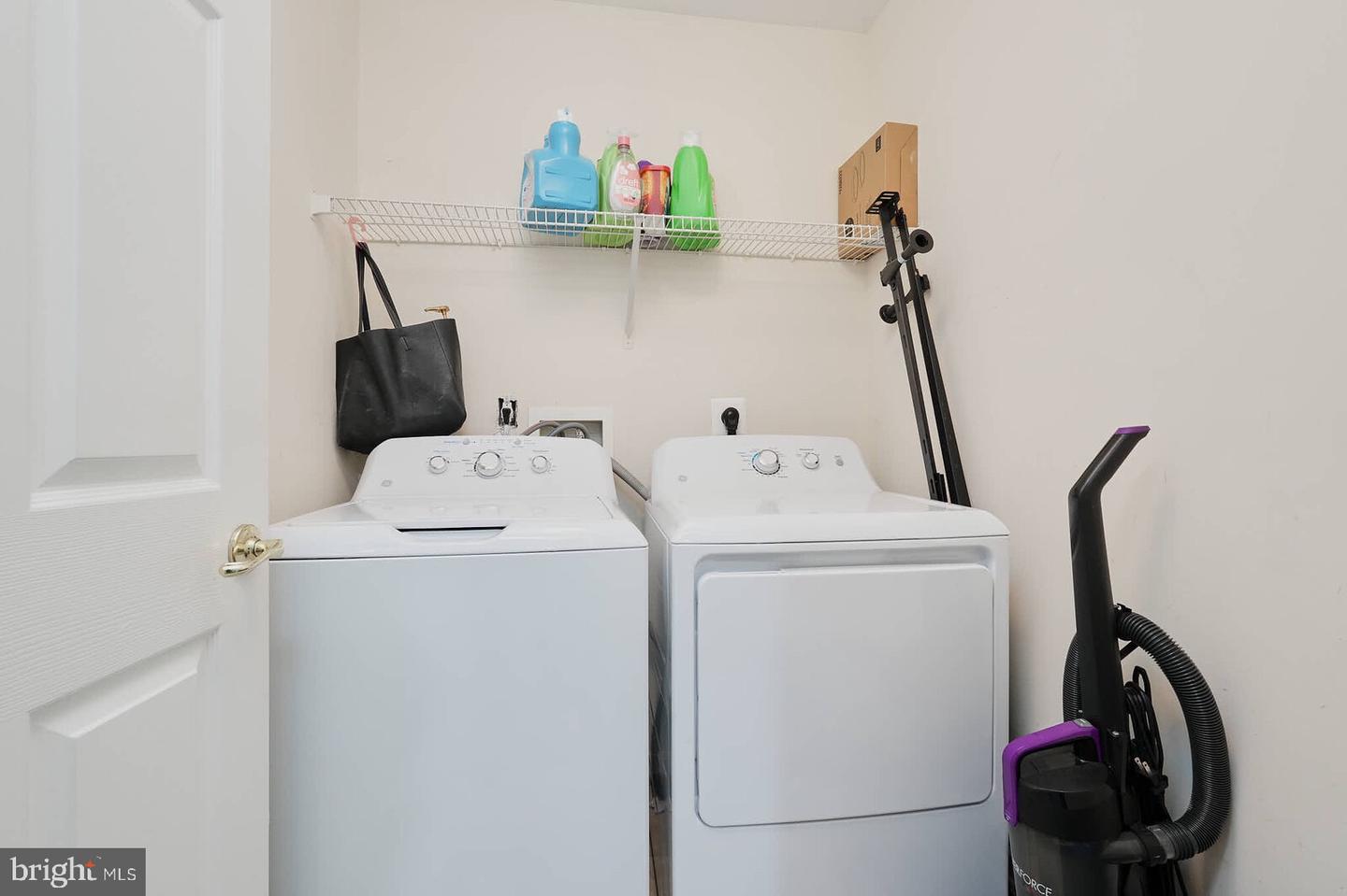 112 KING EDWARD CT, CULPEPER, Virginia 22701, 4 Bedrooms Bedrooms, ,3 BathroomsBathrooms,Residential,For sale,112 KING EDWARD CT,VACU2012060 MLS # VACU2012060