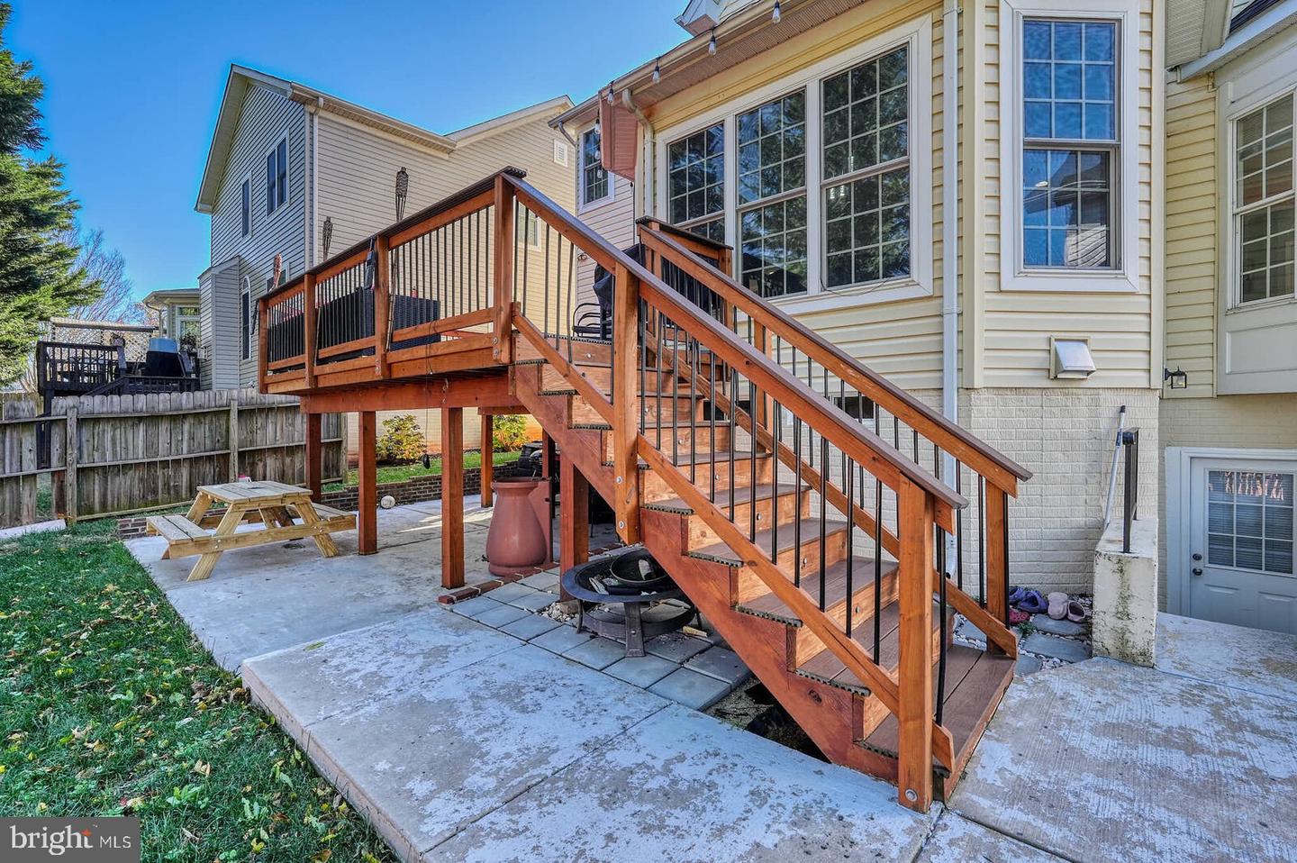 112 KING EDWARD CT, CULPEPER, Virginia 22701, 4 Bedrooms Bedrooms, ,3 BathroomsBathrooms,Residential,For sale,112 KING EDWARD CT,VACU2012060 MLS # VACU2012060