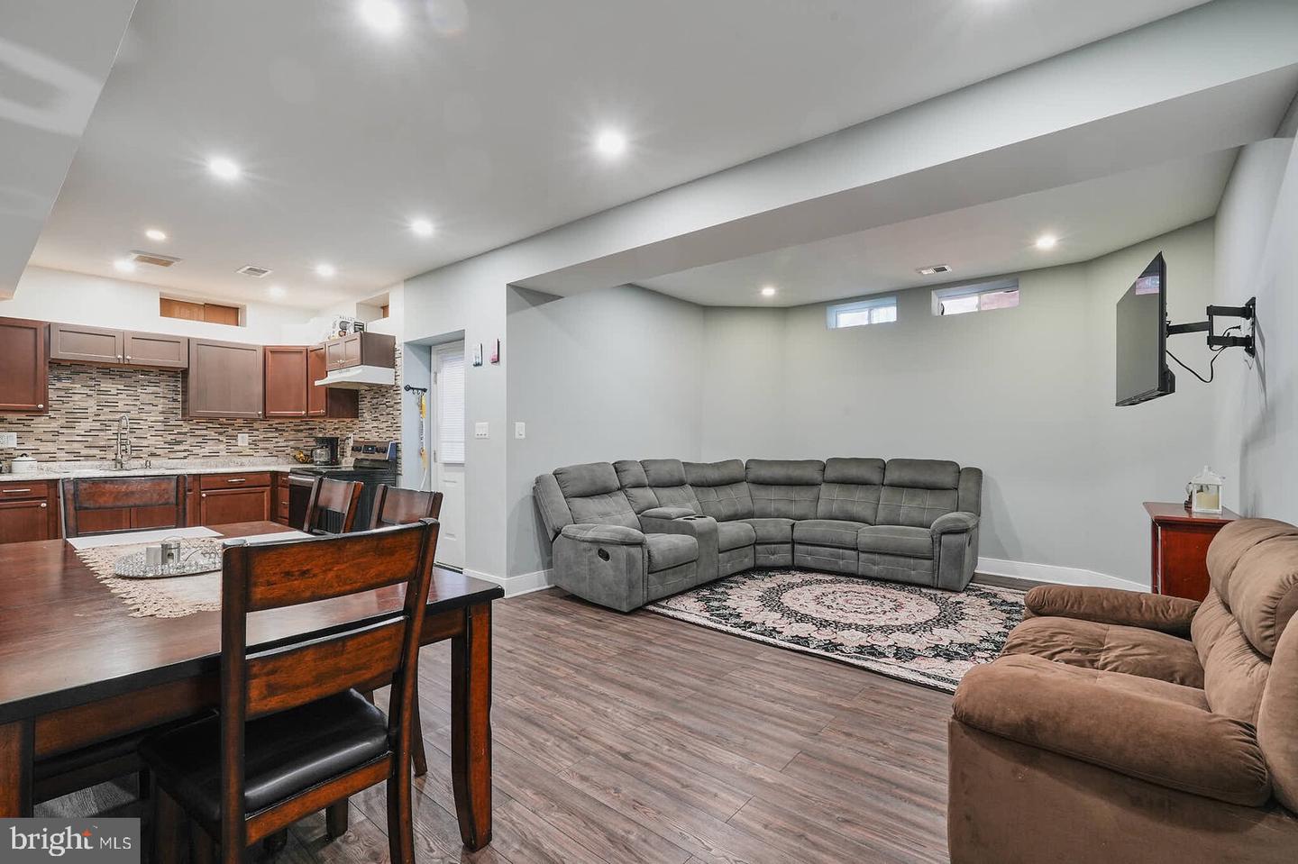 112 KING EDWARD CT, CULPEPER, Virginia 22701, 4 Bedrooms Bedrooms, ,3 BathroomsBathrooms,Residential,For sale,112 KING EDWARD CT,VACU2012060 MLS # VACU2012060