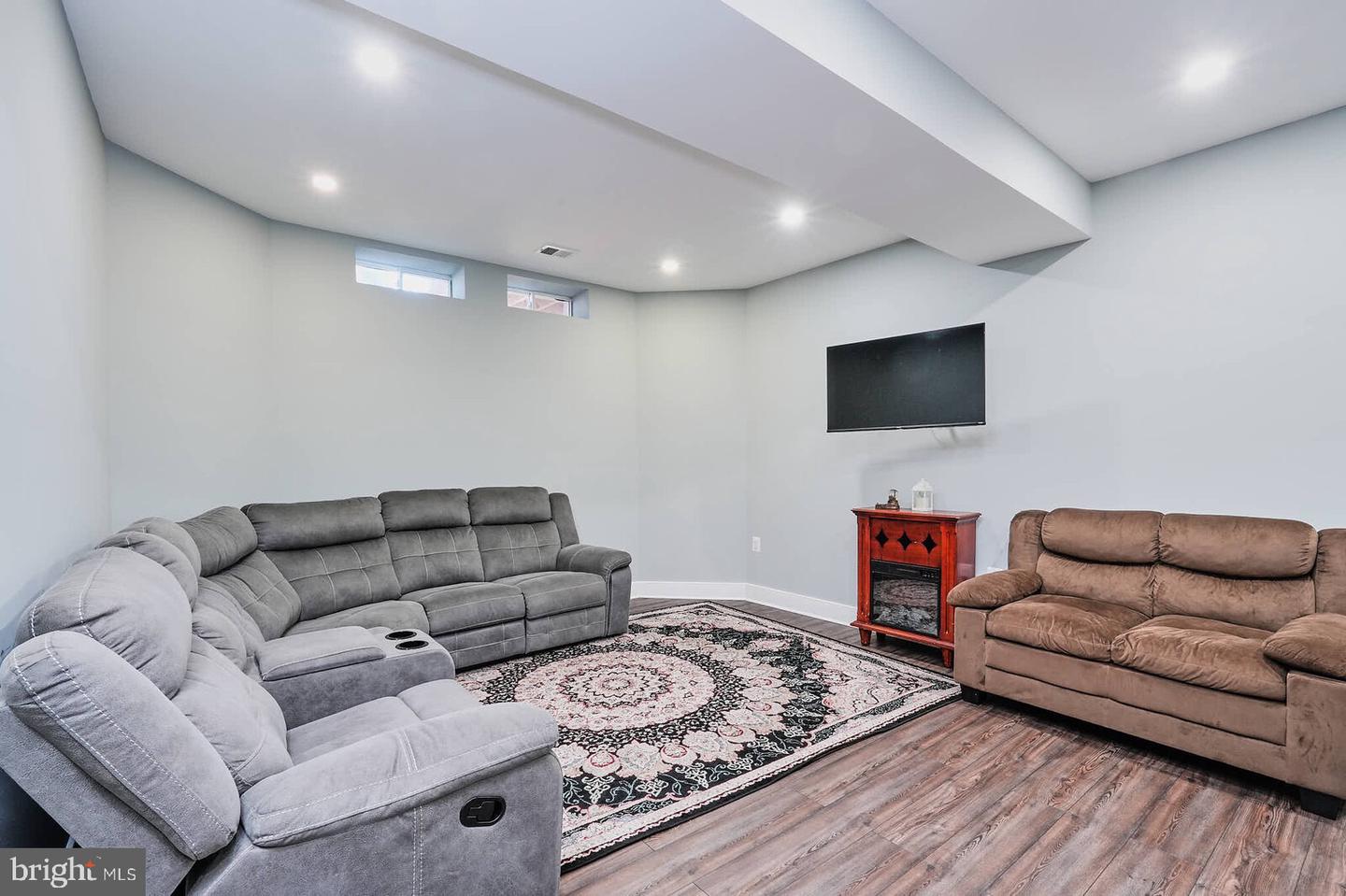 112 KING EDWARD CT, CULPEPER, Virginia 22701, 4 Bedrooms Bedrooms, ,3 BathroomsBathrooms,Residential,For sale,112 KING EDWARD CT,VACU2012060 MLS # VACU2012060