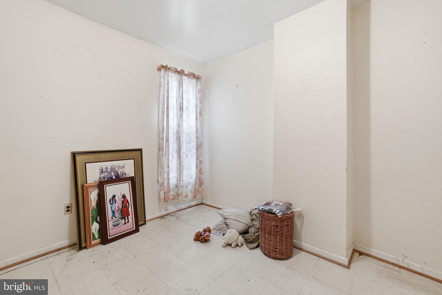 56 P ST NW, WASHINGTON, District Of Columbia 20001, 4 Bedrooms Bedrooms, ,1 BathroomBathrooms,Residential,For sale,56 P ST NW,DCDC2231610 MLS # DCDC2231610 56 P ST NW, WASHINGTON, District Of Columbia 20001, 4 Bedrooms Bedrooms, ,1 BathroomBathrooms,Residential,For sale,56 P ST NW,DCDC2231610 MLS # DCDC2231610