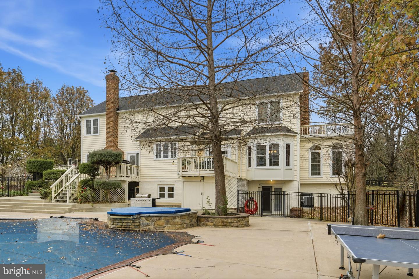 15700 TRAPSHIRE CT, WATERFORD, Virginia 20197, 5 Bedrooms Bedrooms, ,3 BathroomsBathrooms,Residential,For sale,15700 TRAPSHIRE CT,VALO2111108 MLS # VALO2111108 15700 TRAPSHIRE CT, WATERFORD, Virginia 20197, 5 Bedrooms Bedrooms, ,3 BathroomsBathrooms,Residential,For sale,15700 TRAPSHIRE CT,VALO2111108 MLS # VALO2111108