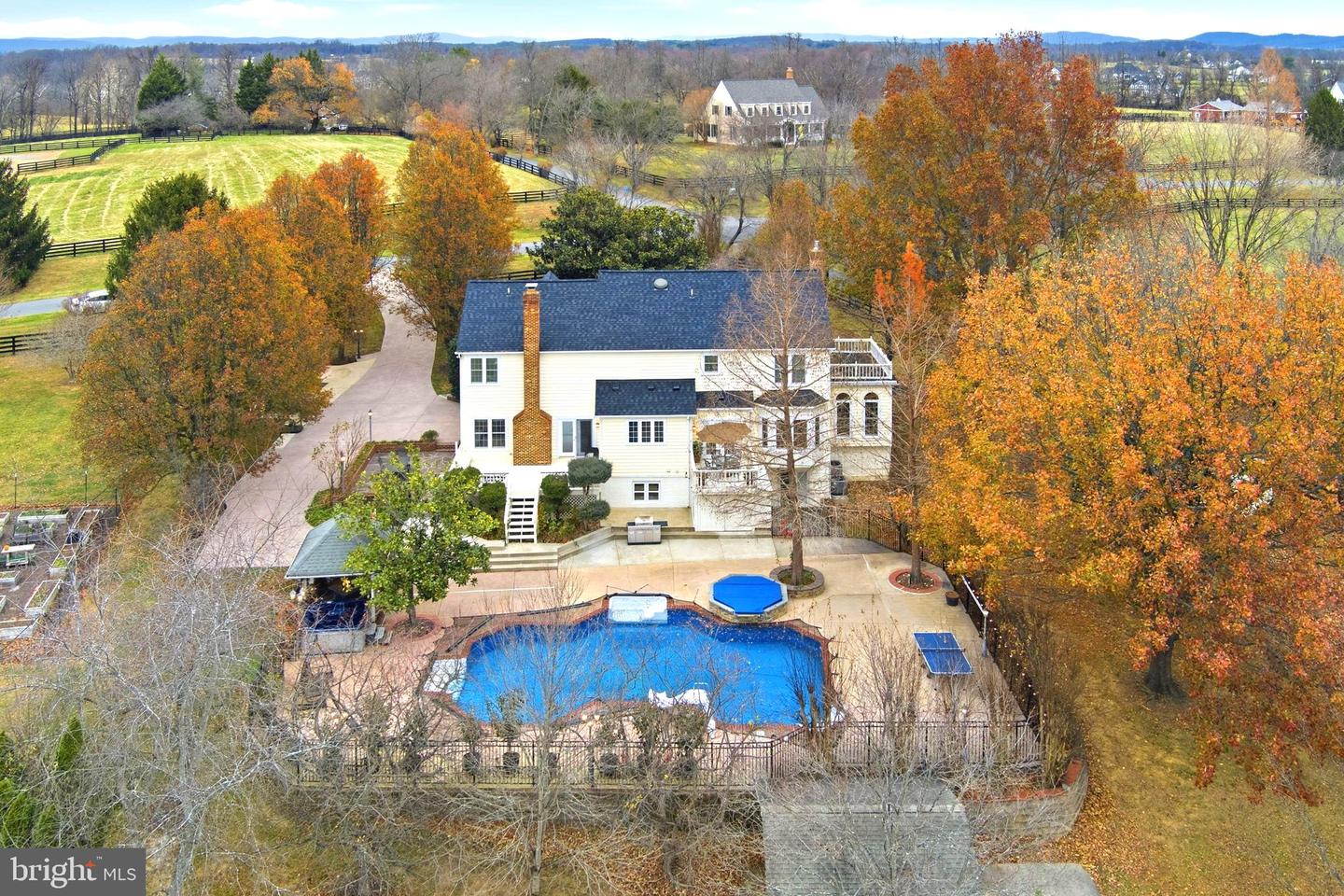 15700 TRAPSHIRE CT, WATERFORD, Virginia 20197, 5 Bedrooms Bedrooms, ,3 BathroomsBathrooms,Residential,For sale,15700 TRAPSHIRE CT,VALO2111108 MLS # VALO2111108 15700 TRAPSHIRE CT, WATERFORD, Virginia 20197, 5 Bedrooms Bedrooms, ,3 BathroomsBathrooms,Residential,For sale,15700 TRAPSHIRE CT,VALO2111108 MLS # VALO2111108