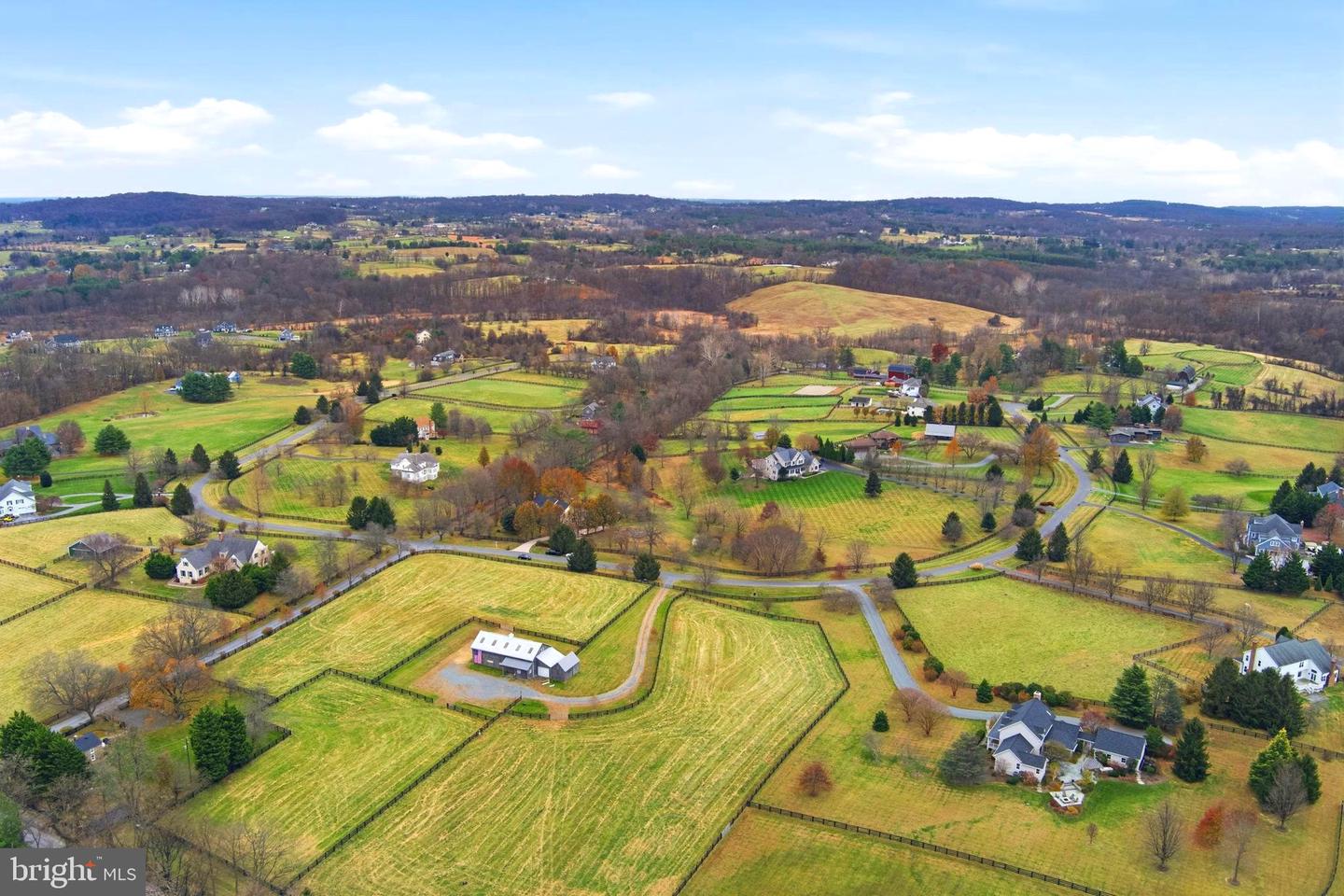 15700 TRAPSHIRE CT, WATERFORD, Virginia 20197, 5 Bedrooms Bedrooms, ,3 BathroomsBathrooms,Residential,For sale,15700 TRAPSHIRE CT,VALO2111108 MLS # VALO2111108 15700 TRAPSHIRE CT, WATERFORD, Virginia 20197, 5 Bedrooms Bedrooms, ,3 BathroomsBathrooms,Residential,For sale,15700 TRAPSHIRE CT,VALO2111108 MLS # VALO2111108