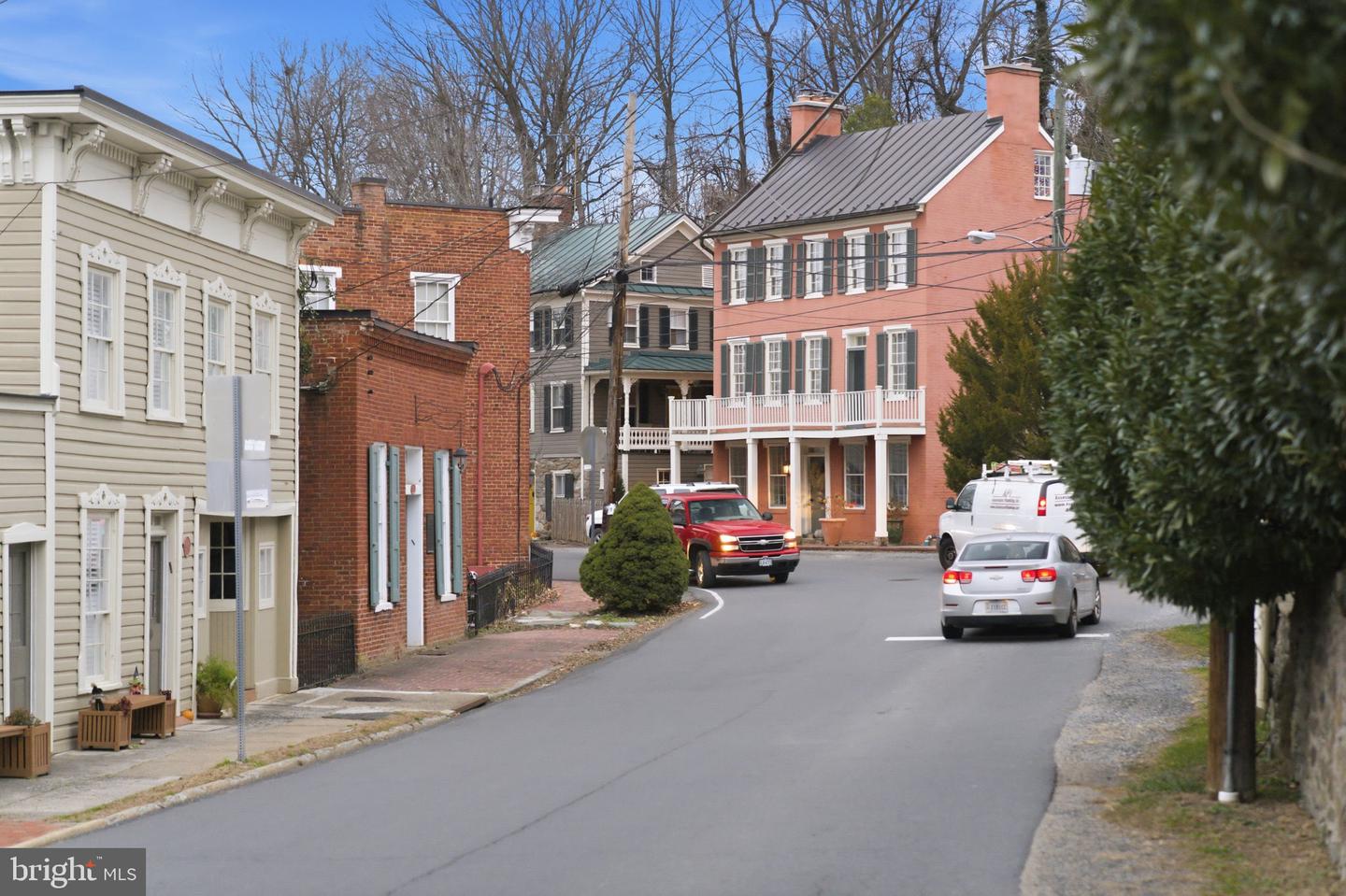 15700 TRAPSHIRE CT, WATERFORD, Virginia 20197, 5 Bedrooms Bedrooms, ,3 BathroomsBathrooms,Residential,For sale,15700 TRAPSHIRE CT,VALO2111108 MLS # VALO2111108 15700 TRAPSHIRE CT, WATERFORD, Virginia 20197, 5 Bedrooms Bedrooms, ,3 BathroomsBathrooms,Residential,For sale,15700 TRAPSHIRE CT,VALO2111108 MLS # VALO2111108