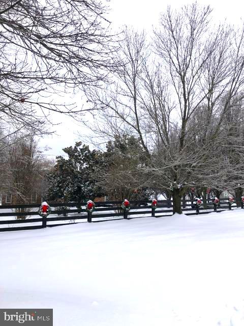 15700 TRAPSHIRE CT, WATERFORD, Virginia 20197, 5 Bedrooms Bedrooms, ,3 BathroomsBathrooms,Residential,For sale,15700 TRAPSHIRE CT,VALO2111108 MLS # VALO2111108