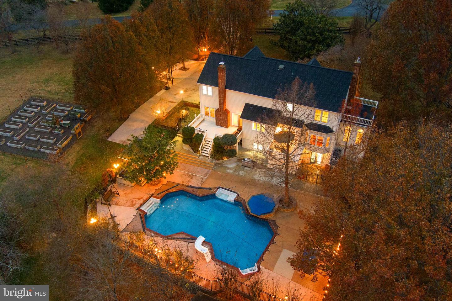 15700 TRAPSHIRE CT, WATERFORD, Virginia 20197, 5 Bedrooms Bedrooms, ,3 BathroomsBathrooms,Residential,For sale,15700 TRAPSHIRE CT,VALO2111108 MLS # VALO2111108 15700 TRAPSHIRE CT, WATERFORD, Virginia 20197, 5 Bedrooms Bedrooms, ,3 BathroomsBathrooms,Residential,For sale,15700 TRAPSHIRE CT,VALO2111108 MLS # VALO2111108