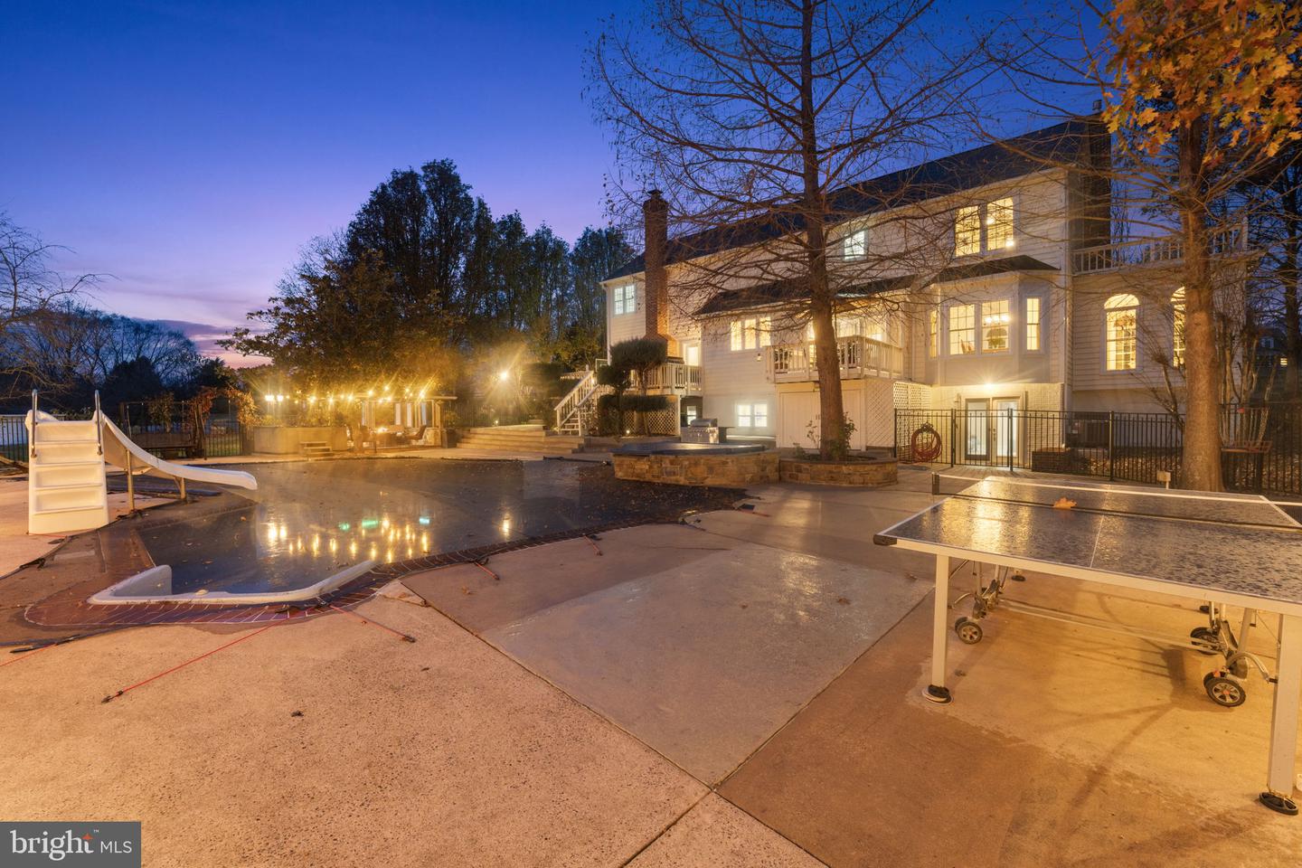 15700 TRAPSHIRE CT, WATERFORD, Virginia 20197, 5 Bedrooms Bedrooms, ,3 BathroomsBathrooms,Residential,For sale,15700 TRAPSHIRE CT,VALO2111108 MLS # VALO2111108 15700 TRAPSHIRE CT, WATERFORD, Virginia 20197, 5 Bedrooms Bedrooms, ,3 BathroomsBathrooms,Residential,For sale,15700 TRAPSHIRE CT,VALO2111108 MLS # VALO2111108