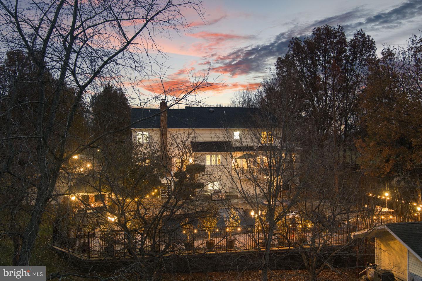 15700 TRAPSHIRE CT, WATERFORD, Virginia 20197, 5 Bedrooms Bedrooms, ,3 BathroomsBathrooms,Residential,For sale,15700 TRAPSHIRE CT,VALO2111108 MLS # VALO2111108 15700 TRAPSHIRE CT, WATERFORD, Virginia 20197, 5 Bedrooms Bedrooms, ,3 BathroomsBathrooms,Residential,For sale,15700 TRAPSHIRE CT,VALO2111108 MLS # VALO2111108