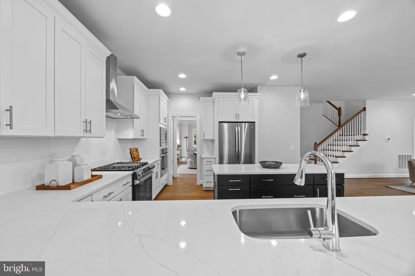 2728 BOSWELL AVE, ALEXANDRIA, Virginia 22306, 5 Bedrooms Bedrooms, ,4 BathroomsBathrooms,Residential,For sale,2728 BOSWELL AVE,VAFX2279008 MLS # VAFX2279008