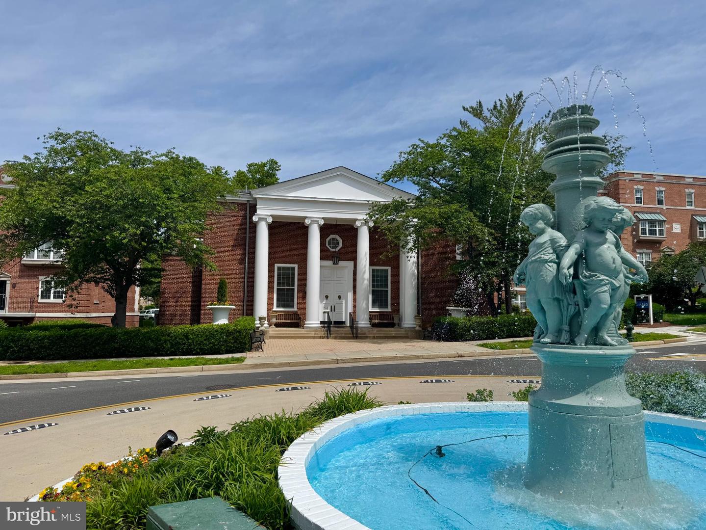 3811 39TH ST NW #D88, WASHINGTON, District Of Columbia 20016, 1 Bedroom Bedrooms, 2 Rooms Rooms,1 BathroomBathrooms,Residential,For sale,3811 39TH ST NW #D88,DCDC2231816 MLS # DCDC2231816