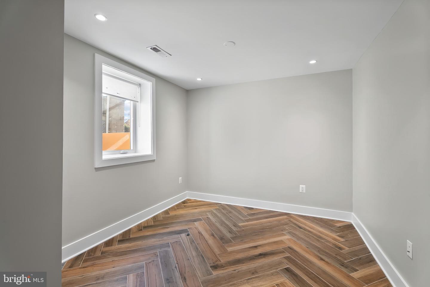 23 MADISON ST NW, WASHINGTON, District Of Columbia 20011, 7 Bedrooms Bedrooms, 12 Rooms Rooms,5 BathroomsBathrooms,Residential,For sale,23 MADISON ST NW,DCDC2231846 MLS # DCDC2231846 23 MADISON ST NW, WASHINGTON, District Of Columbia 20011, 7 Bedrooms Bedrooms, 12 Rooms Rooms,5 BathroomsBathrooms,Residential,For sale,23 MADISON ST NW,DCDC2231846 MLS # DCDC2231846