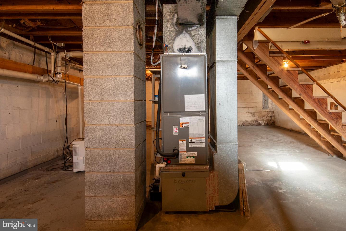 219 VIRGINIA ST, STRASBURG, Virginia 22657, 2 Bedrooms Bedrooms, ,1 BathroomBathrooms,Residential,For sale,219 VIRGINIA ST,VASH2013002 MLS # VASH2013002 219 VIRGINIA ST, STRASBURG, Virginia 22657, 2 Bedrooms Bedrooms, ,1 BathroomBathrooms,Residential,For sale,219 VIRGINIA ST,VASH2013002 MLS # VASH2013002