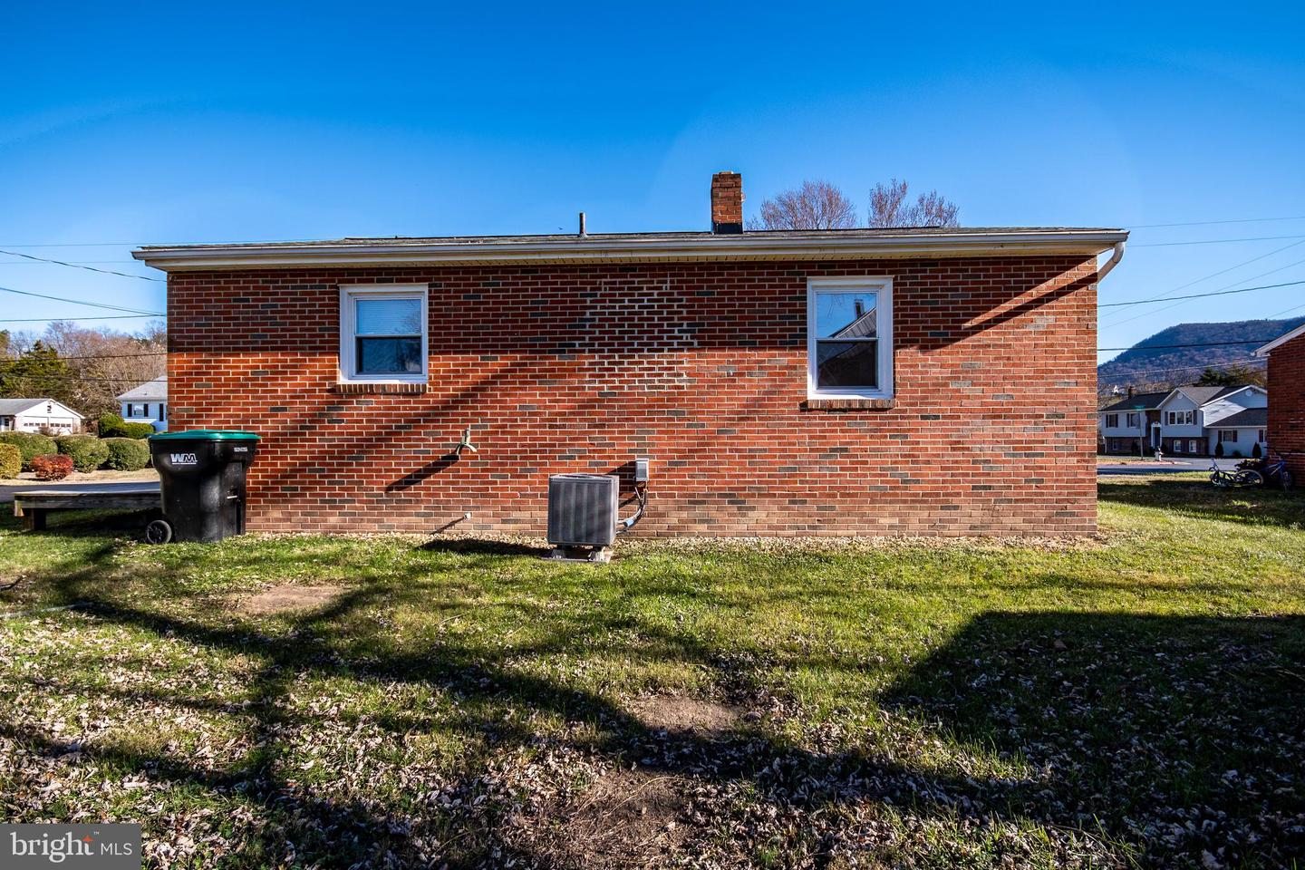 219 VIRGINIA ST, STRASBURG, Virginia 22657, 2 Bedrooms Bedrooms, ,1 BathroomBathrooms,Residential,For sale,219 VIRGINIA ST,VASH2013002 MLS # VASH2013002 219 VIRGINIA ST, STRASBURG, Virginia 22657, 2 Bedrooms Bedrooms, ,1 BathroomBathrooms,Residential,For sale,219 VIRGINIA ST,VASH2013002 MLS # VASH2013002