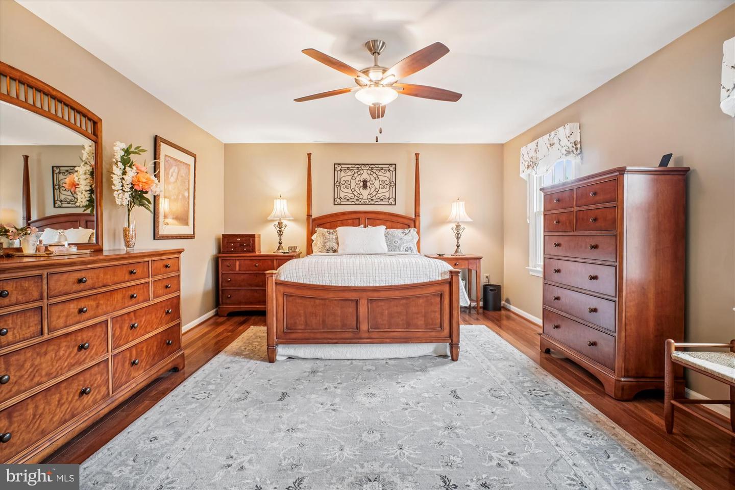 12406 SHALLOW FORD CT, HERNDON, Virginia 20170, 4 Bedrooms Bedrooms, ,2 BathroomsBathrooms,Residential,For sale,12406 SHALLOW FORD CT,VAFX2279254 MLS # VAFX2279254