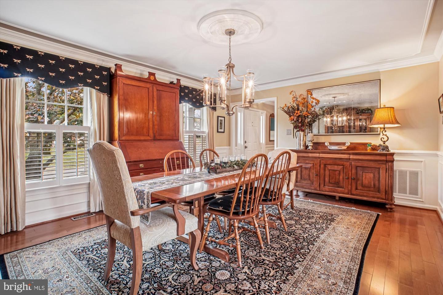 12406 SHALLOW FORD CT, HERNDON, Virginia 20170, 4 Bedrooms Bedrooms, ,2 BathroomsBathrooms,Residential,For sale,12406 SHALLOW FORD CT,VAFX2279254 MLS # VAFX2279254