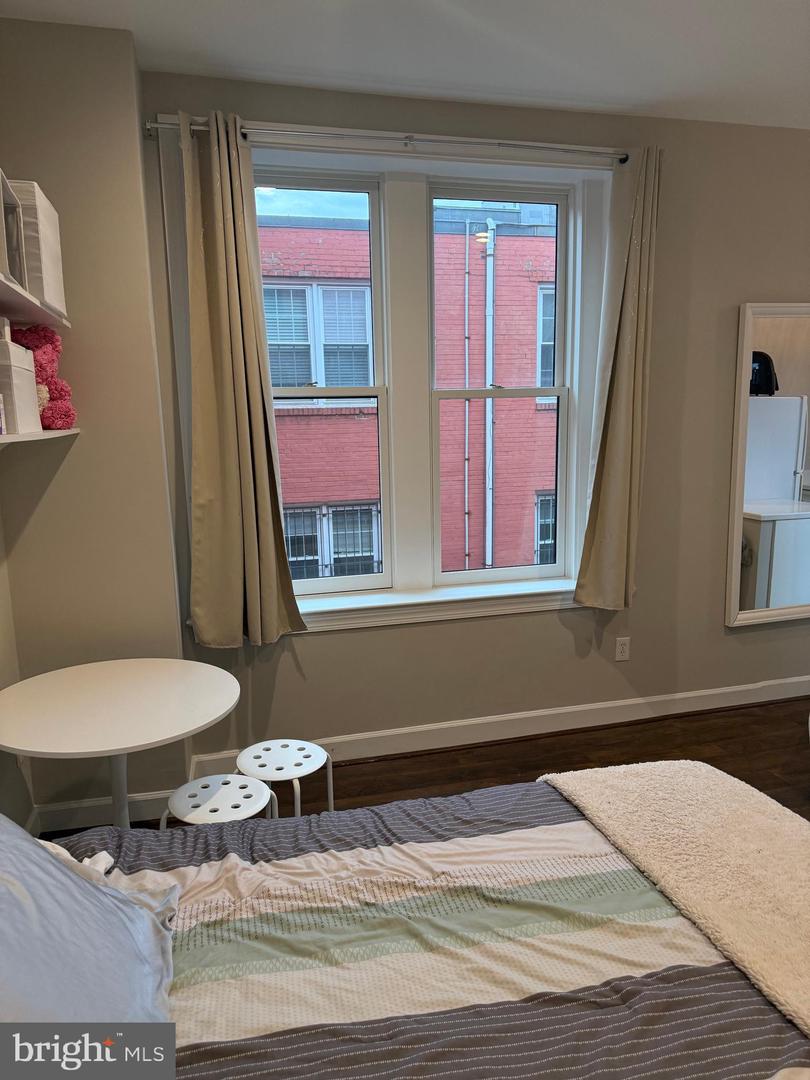 333 2ND ST NE #305, WASHINGTON, District Of Columbia 20002, ,1 BathroomBathrooms,Residential,For sale,333 2ND ST NE #305,DCDC2231944 MLS # DCDC2231944