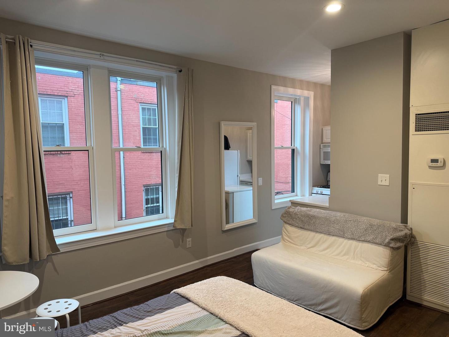 333 2ND ST NE #305, WASHINGTON, District Of Columbia 20002, ,1 BathroomBathrooms,Residential,For sale,333 2ND ST NE #305,DCDC2231944 MLS # DCDC2231944