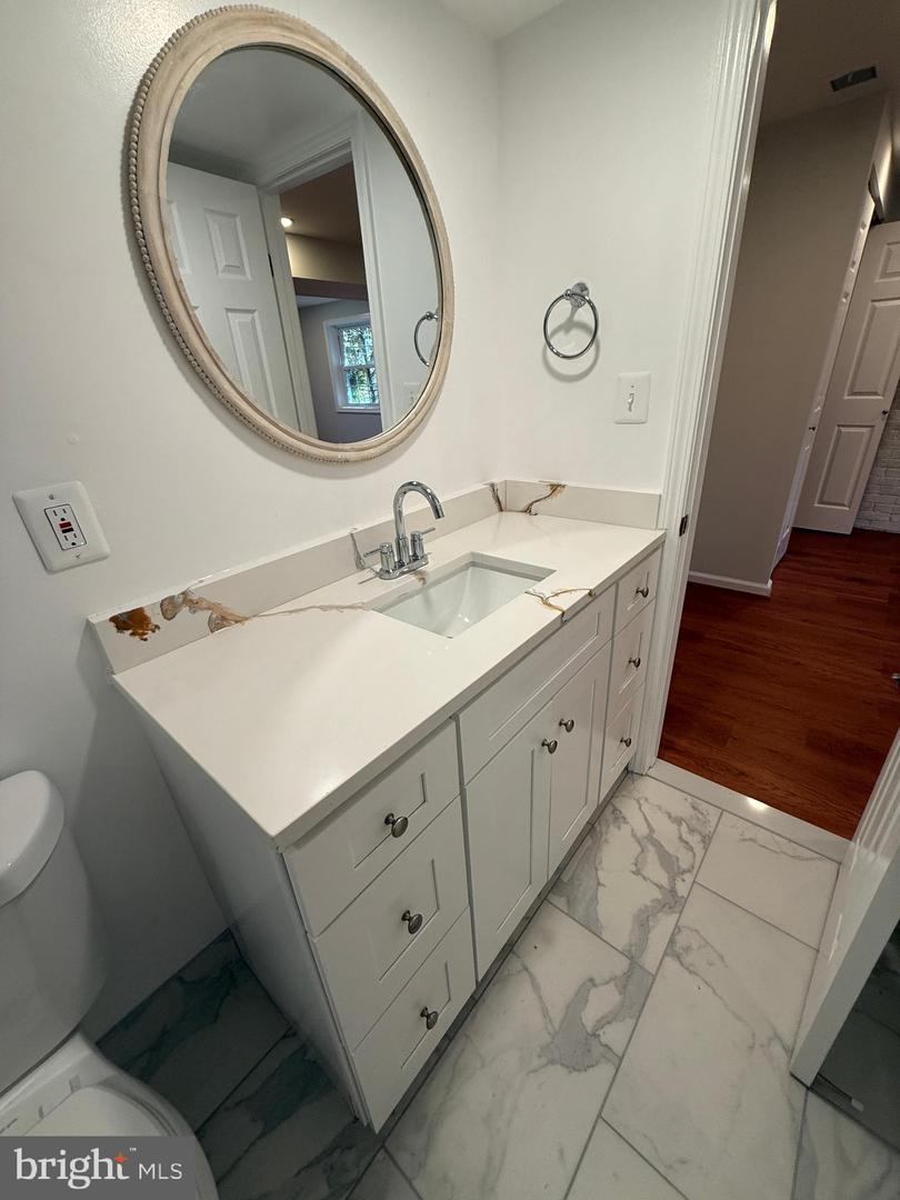 4721 SPRINGBROOK DR, ANNANDALE, Virginia 22003, 4 Bedrooms Bedrooms, ,3 BathroomsBathrooms,Residential,For sale,4721 SPRINGBROOK DR,VAFX2279264 MLS # VAFX2279264