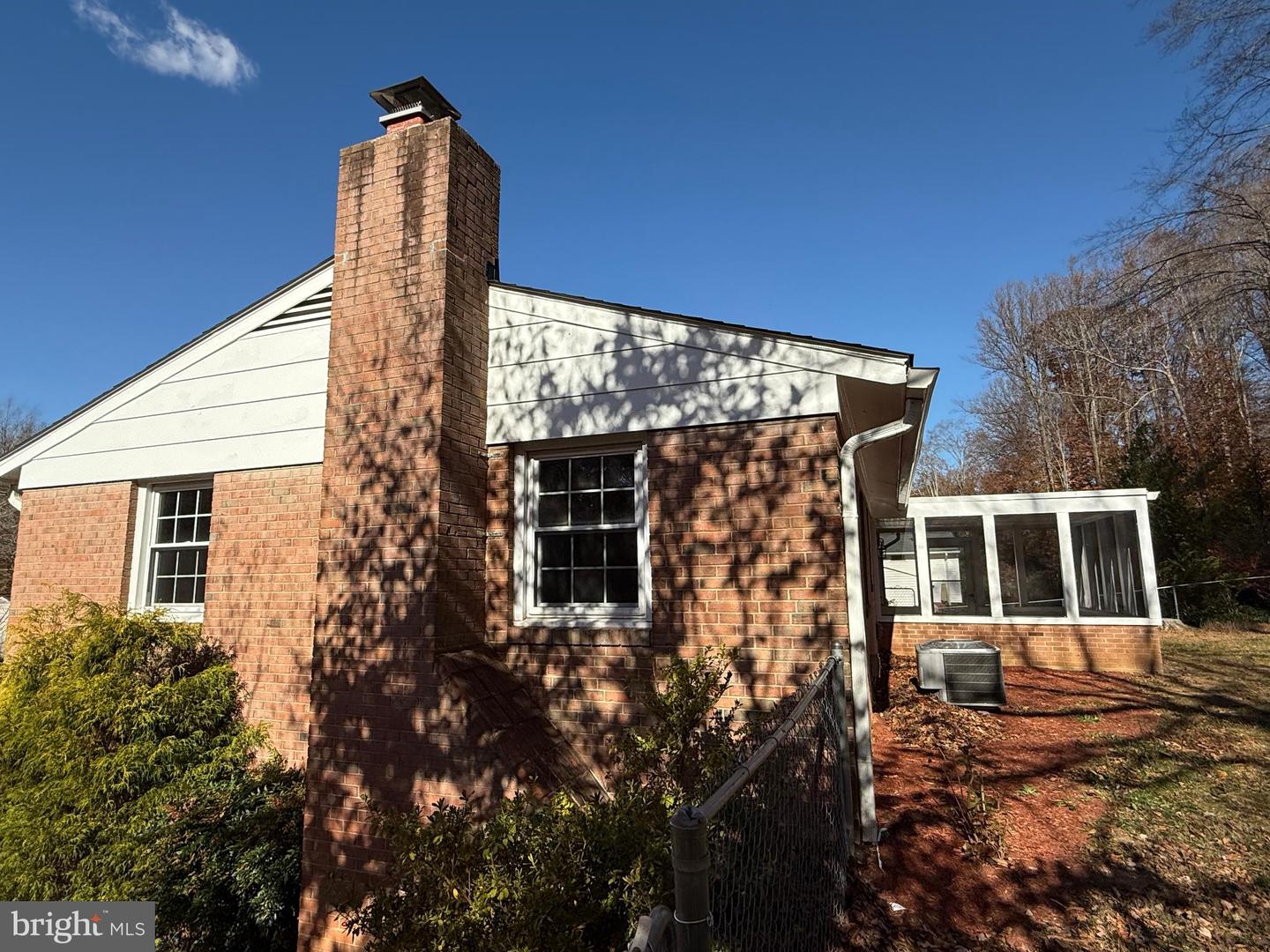 4721 SPRINGBROOK DR, ANNANDALE, Virginia 22003, 4 Bedrooms Bedrooms, ,3 BathroomsBathrooms,Residential,For sale,4721 SPRINGBROOK DR,VAFX2279264 MLS # VAFX2279264