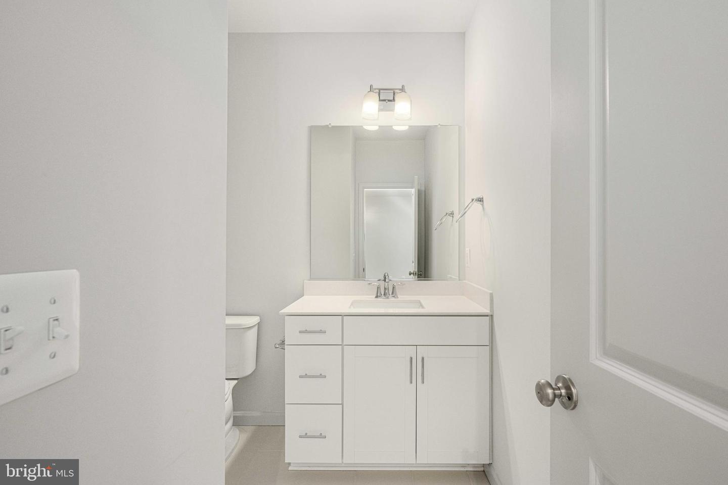 2540 NEABSCO COMMON PL, WOODBRIDGE, Virginia 22191, 2 Bedrooms Bedrooms, ,2 BathroomsBathrooms,Residential,For sale,2540 NEABSCO COMMON PL,VAPW2107850 MLS # VAPW2107850