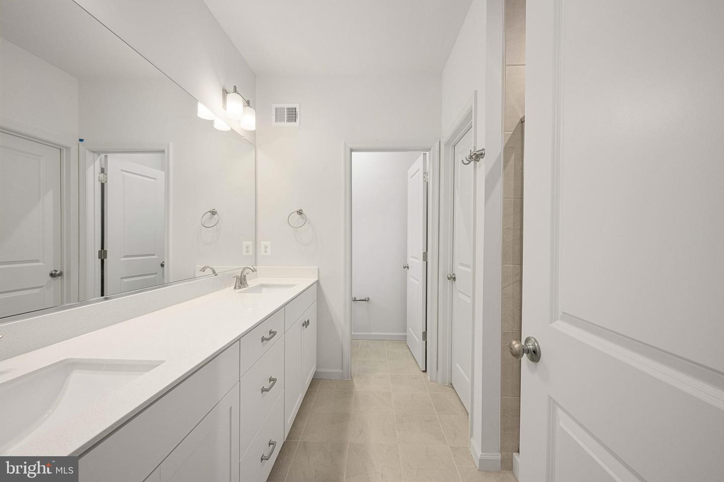 2540 NEABSCO COMMON PL, WOODBRIDGE, Virginia 22191, 2 Bedrooms Bedrooms, ,2 BathroomsBathrooms,Residential,For sale,2540 NEABSCO COMMON PL,VAPW2107850 MLS # VAPW2107850