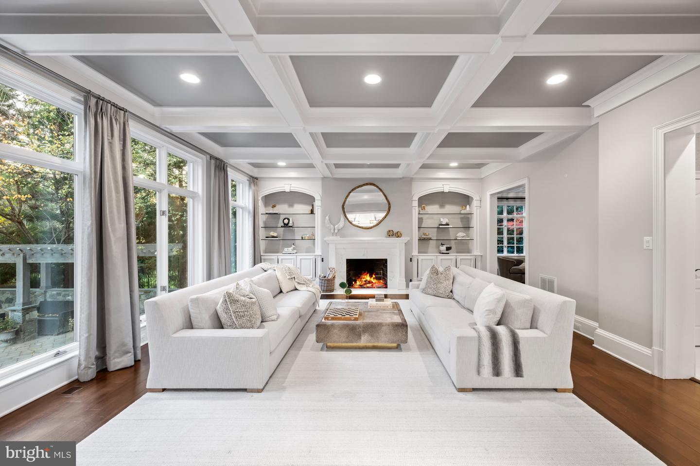 8305 FOX HAVEN DR, MCLEAN, Virginia 22102, 5 Bedrooms Bedrooms, ,6 BathroomsBathrooms,Residential,For sale,8305 FOX HAVEN DR,VAFX2279404 MLS # VAFX2279404