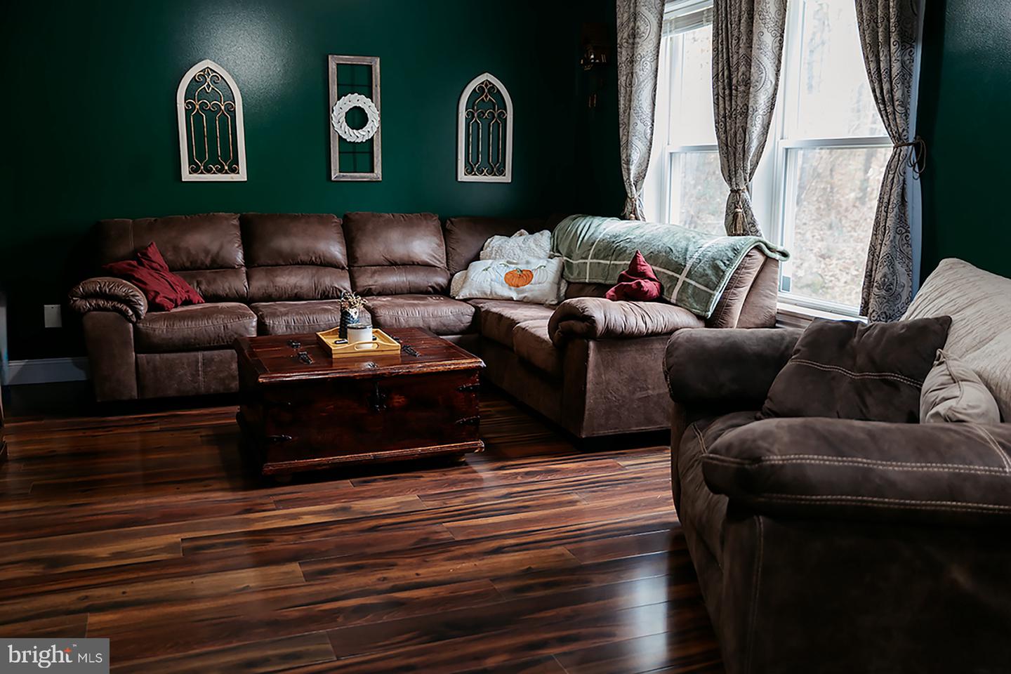 80 SANDPIPER DR, BASYE, Virginia 22810, 4 Bedrooms Bedrooms, ,2 BathroomsBathrooms,Residential,For sale,80 SANDPIPER DR,VASH2013018 MLS # VASH2013018