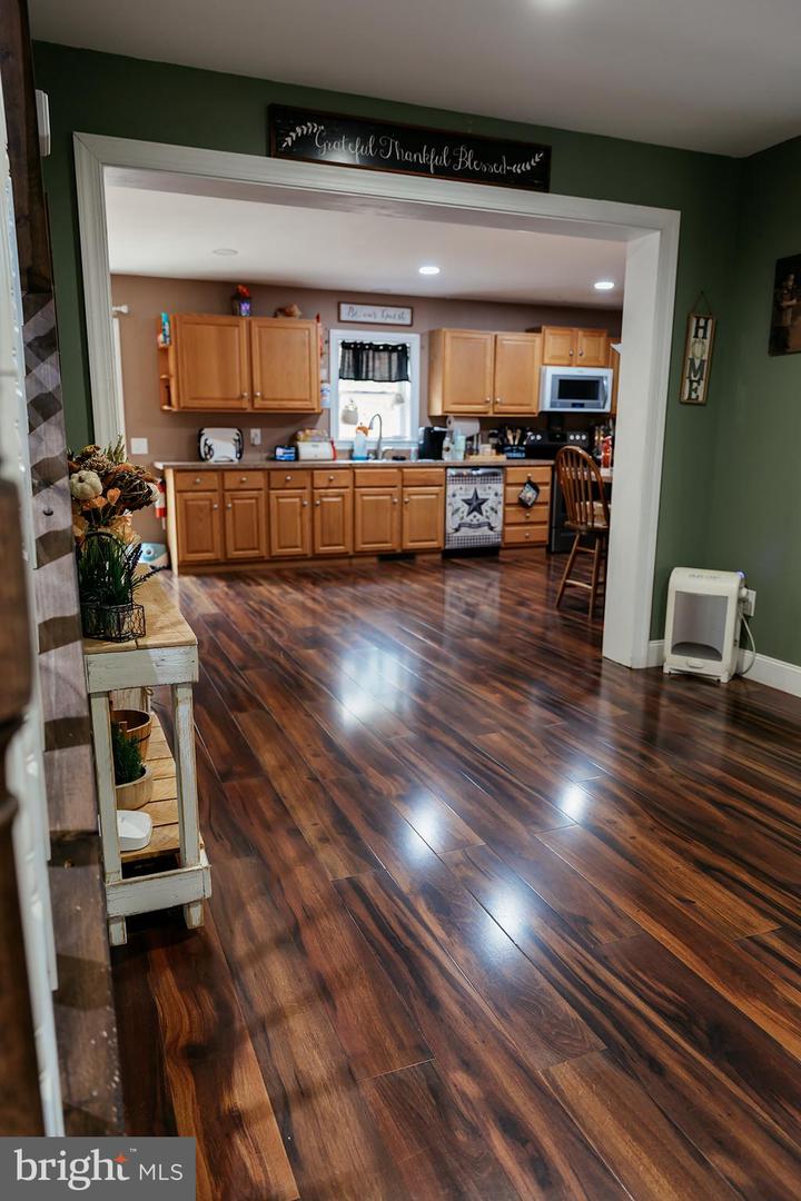 80 SANDPIPER DR, BASYE, Virginia 22810, 4 Bedrooms Bedrooms, ,2 BathroomsBathrooms,Residential,For sale,80 SANDPIPER DR,VASH2013018 MLS # VASH2013018