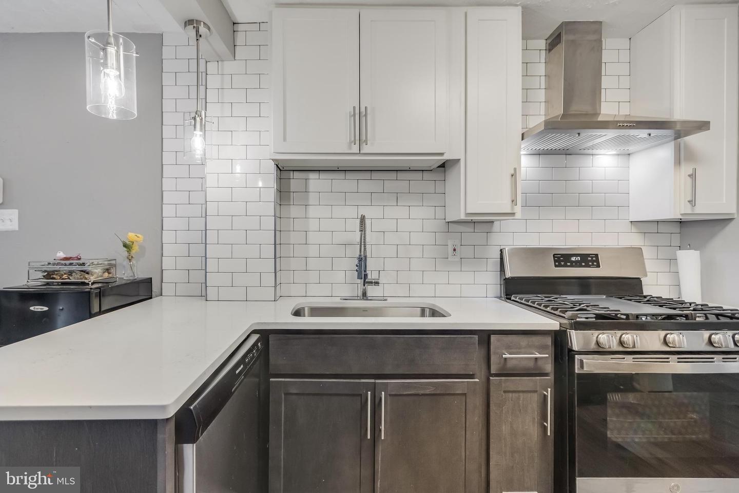 1101 51ST PL NE, WASHINGTON, District Of Columbia 20019, 4 Bedrooms Bedrooms, ,2 BathroomsBathrooms,Residential,For sale,1101 51ST PL NE,DCDC2232100 MLS # DCDC2232100