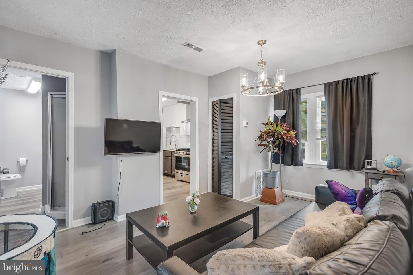 1101 51ST PL NE, WASHINGTON, District Of Columbia 20019, 4 Bedrooms Bedrooms, ,2 BathroomsBathrooms,Residential,For sale,1101 51ST PL NE,DCDC2232100 MLS # DCDC2232100