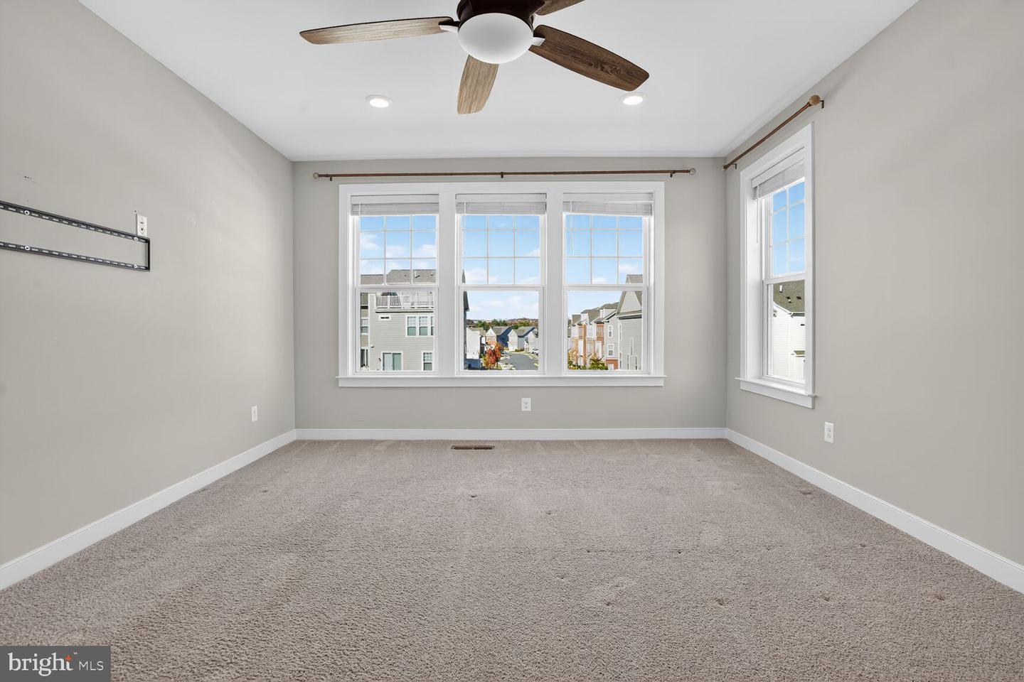 42986 LOST FARM TER, LEESBURG, Virginia 20175, 3 Bedrooms Bedrooms, ,2 BathroomsBathrooms,Residential,For sale,42986 LOST FARM TER,VALO2111250 MLS # VALO2111250 42986 LOST FARM TER, LEESBURG, Virginia 20175, 3 Bedrooms Bedrooms, ,2 BathroomsBathrooms,Residential,For sale,42986 LOST FARM TER,VALO2111250 MLS # VALO2111250