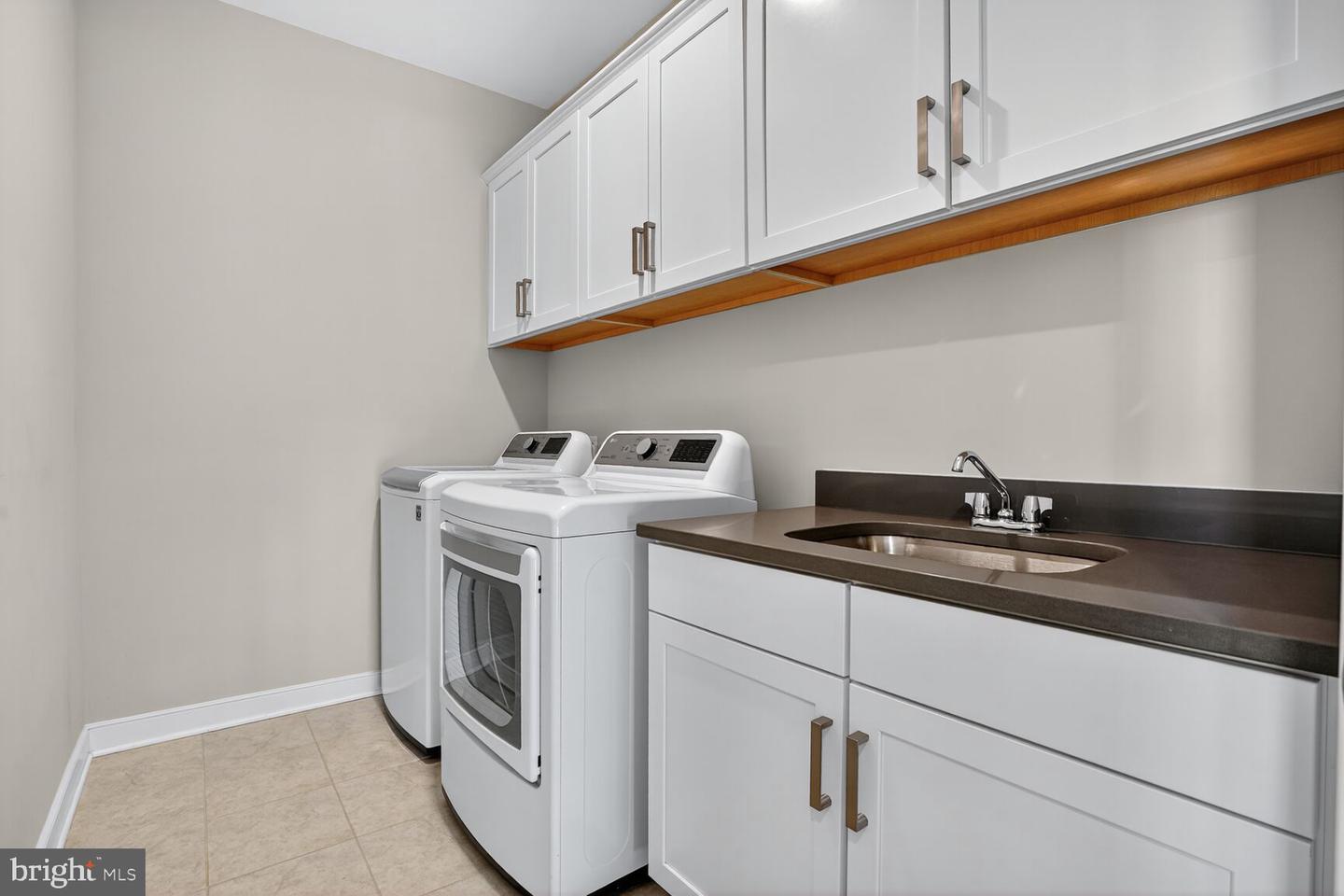 42986 LOST FARM TER, LEESBURG, Virginia 20175, 3 Bedrooms Bedrooms, ,2 BathroomsBathrooms,Residential,For sale,42986 LOST FARM TER,VALO2111250 MLS # VALO2111250 42986 LOST FARM TER, LEESBURG, Virginia 20175, 3 Bedrooms Bedrooms, ,2 BathroomsBathrooms,Residential,For sale,42986 LOST FARM TER,VALO2111250 MLS # VALO2111250