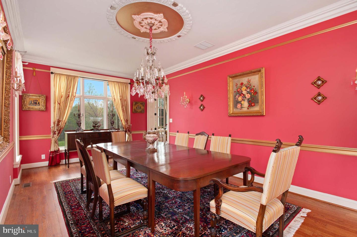 35162 NOTRE DAME LN, MIDDLEBURG, Virginia 20117, 4 Bedrooms Bedrooms, 12 Rooms Rooms,3 BathroomsBathrooms,Residential,For sale,35162 NOTRE DAME LN,VALO2111254 MLS # VALO2111254