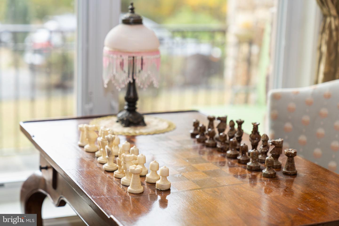 35162 NOTRE DAME LN, MIDDLEBURG, Virginia 20117, 4 Bedrooms Bedrooms, 12 Rooms Rooms,3 BathroomsBathrooms,Residential,For sale,35162 NOTRE DAME LN,VALO2111254 MLS # VALO2111254